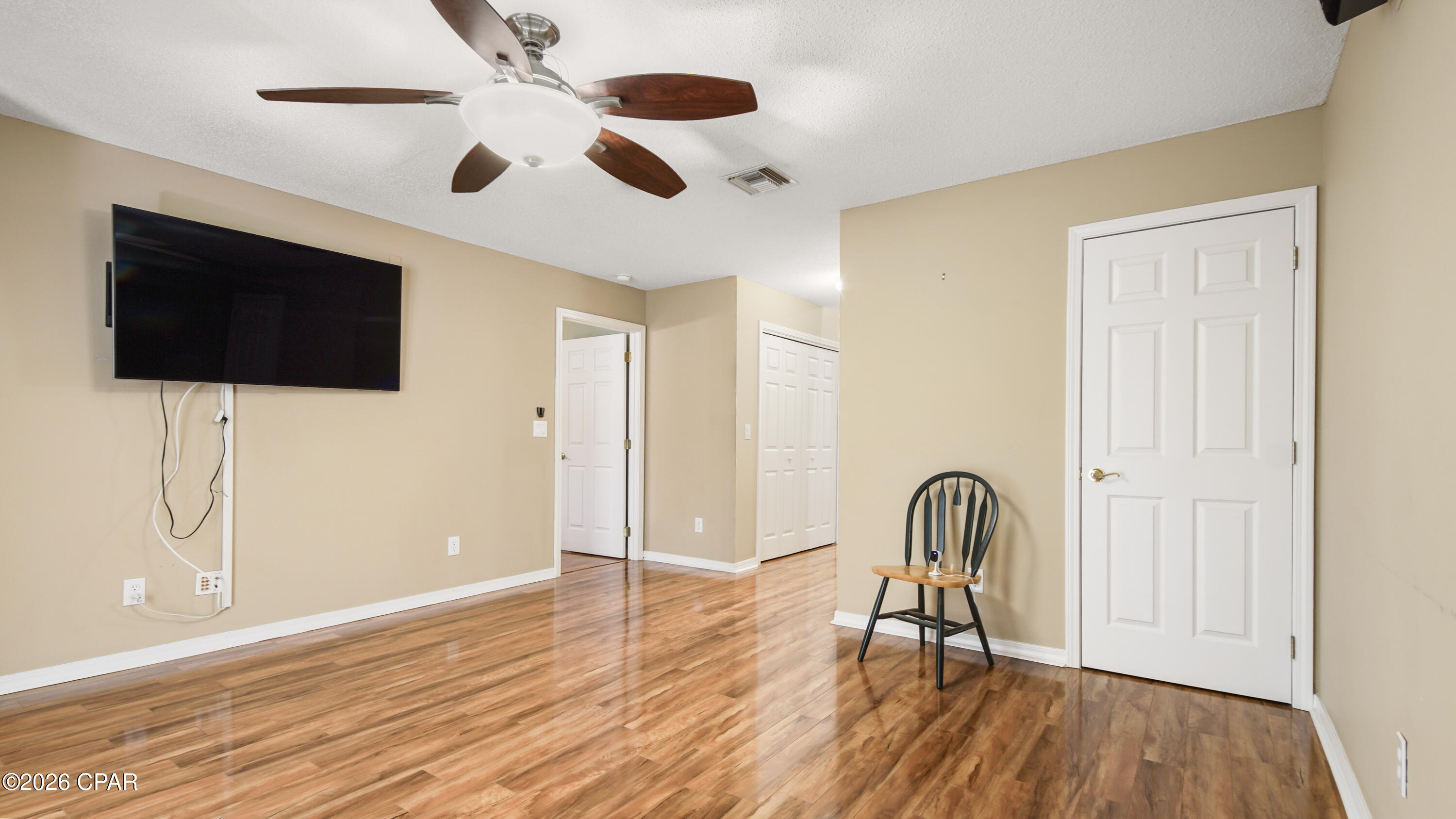 Image 11 For 70 Park Place