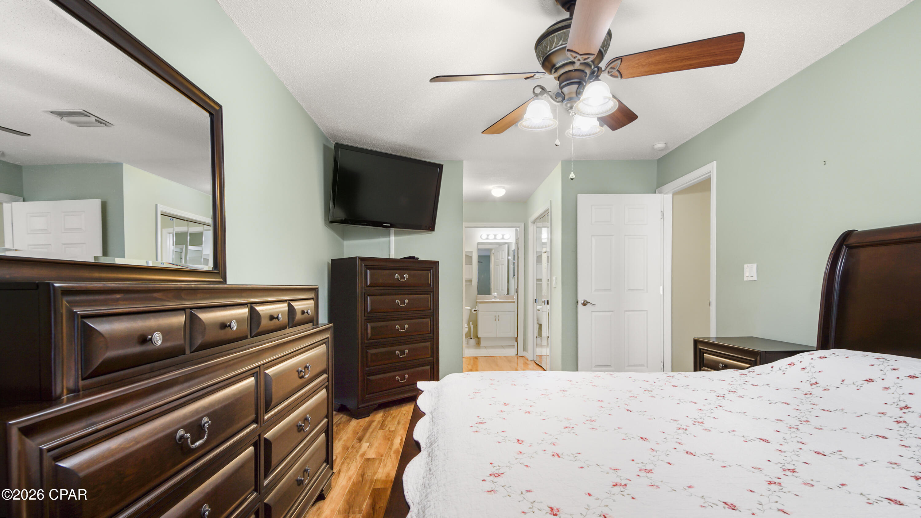 Image 14 For 70 Park Place