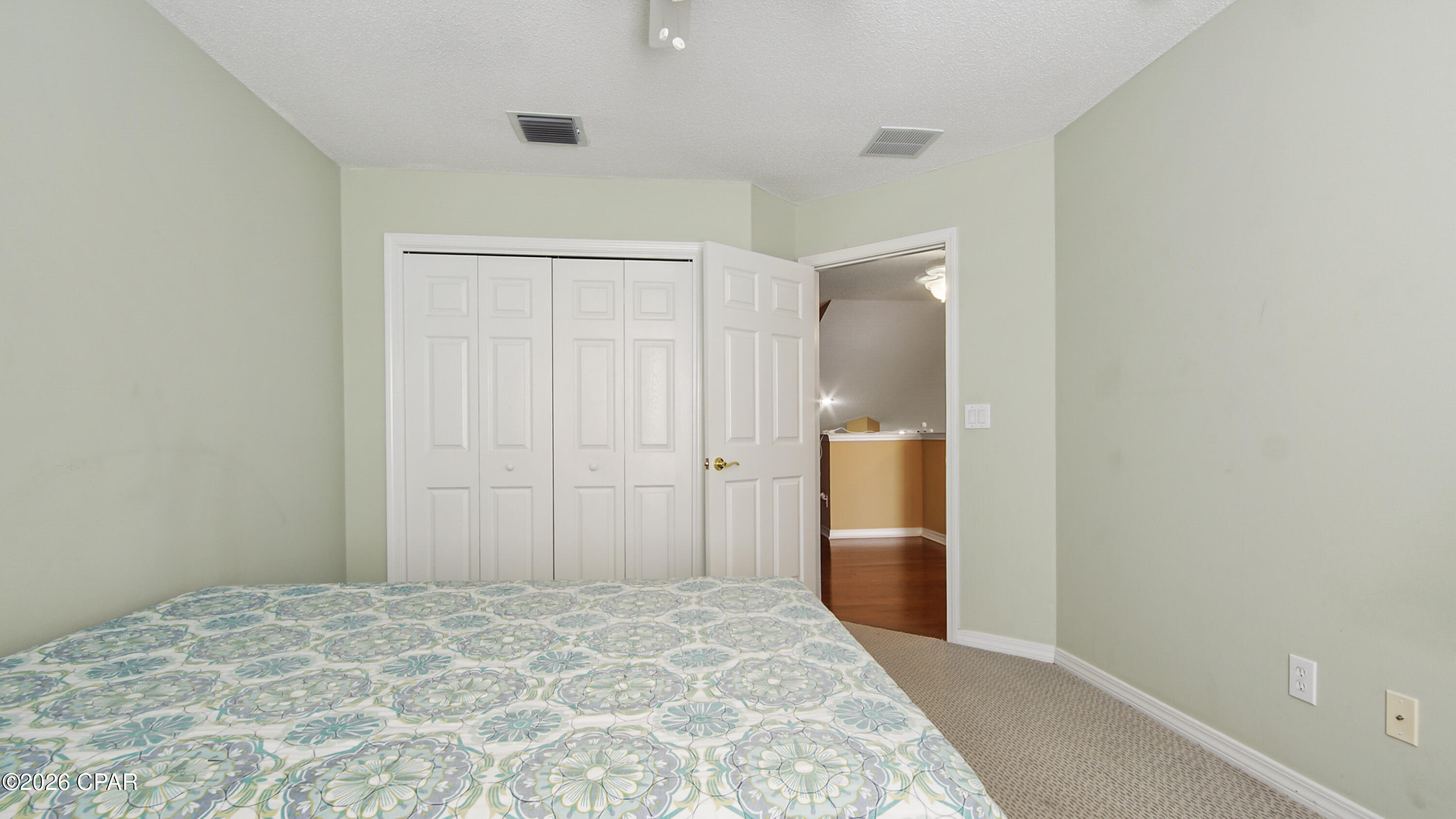 Image 23 For 70 Park Place