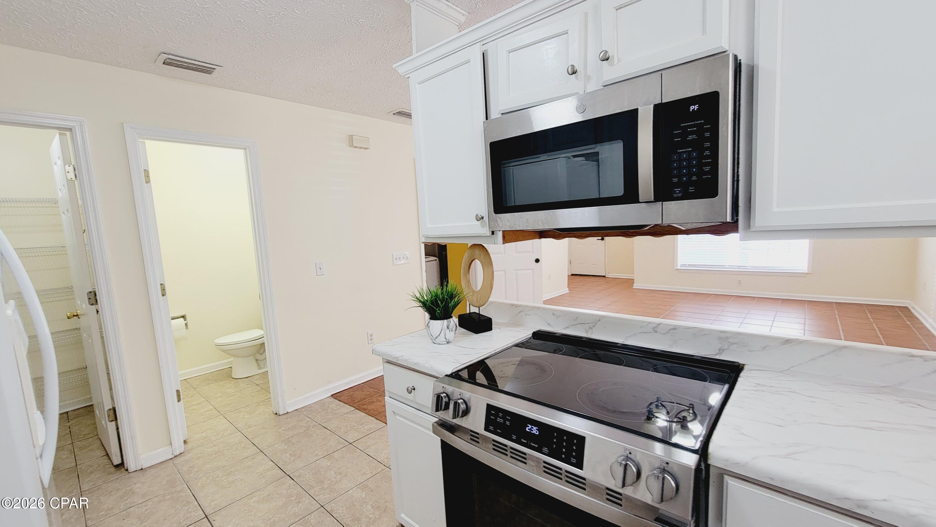 122 Seagrass Way, Panama City Beach, FL 32407 thumbnail, photo 12 of 31