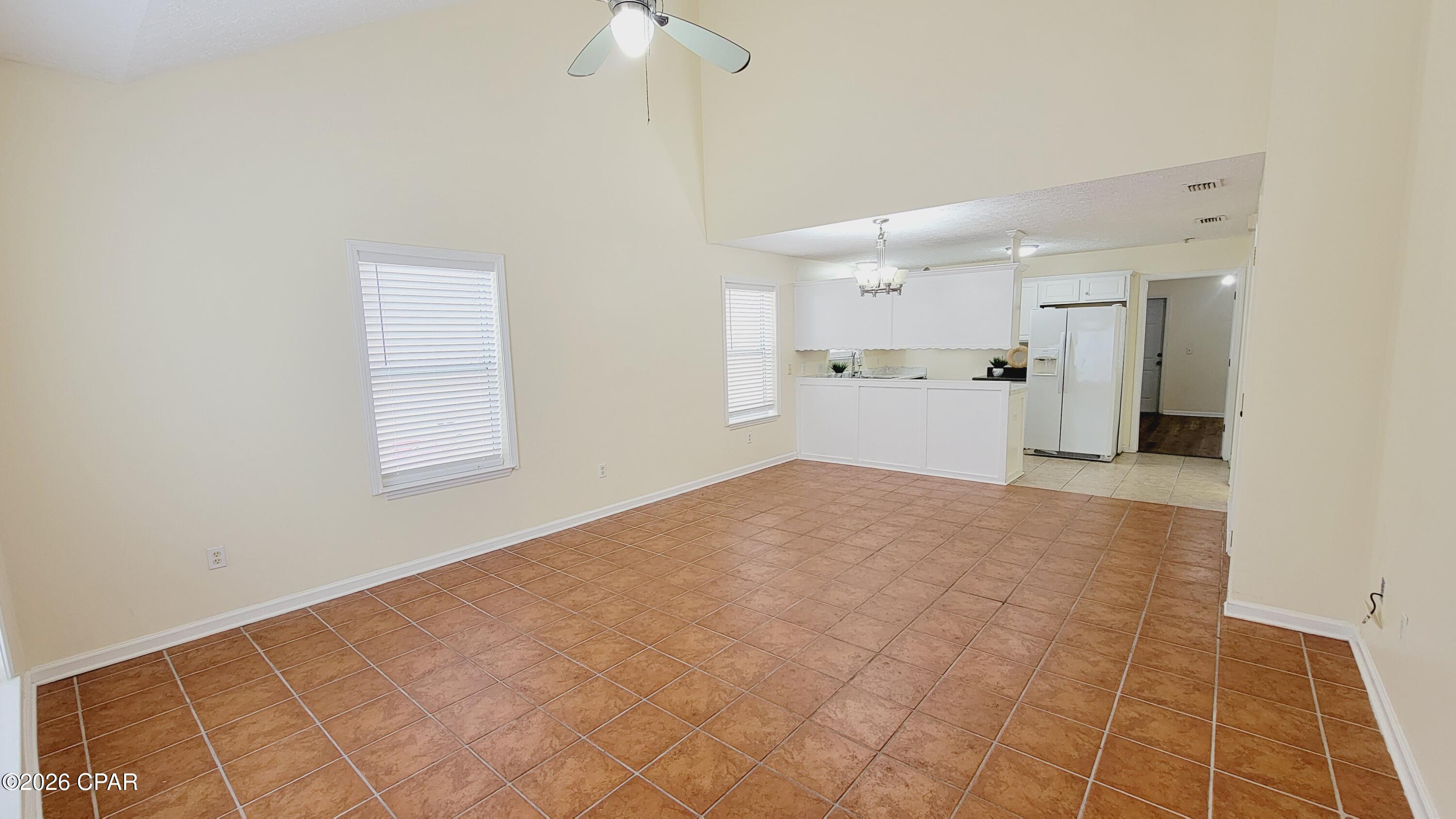Image 3 For 122 Seagrass Way