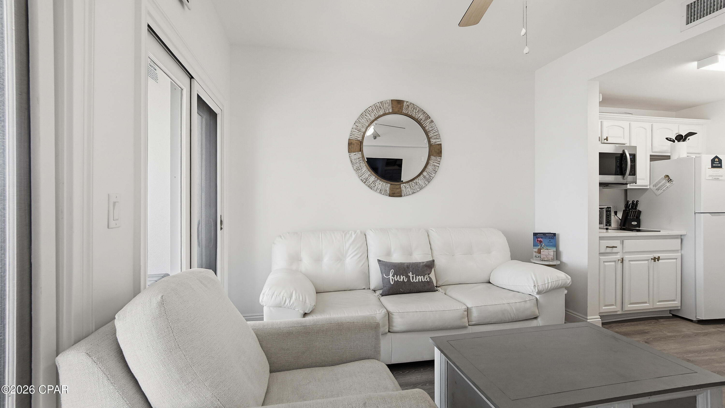 Listing photo id 16 for 114 Carillon Market Street 205