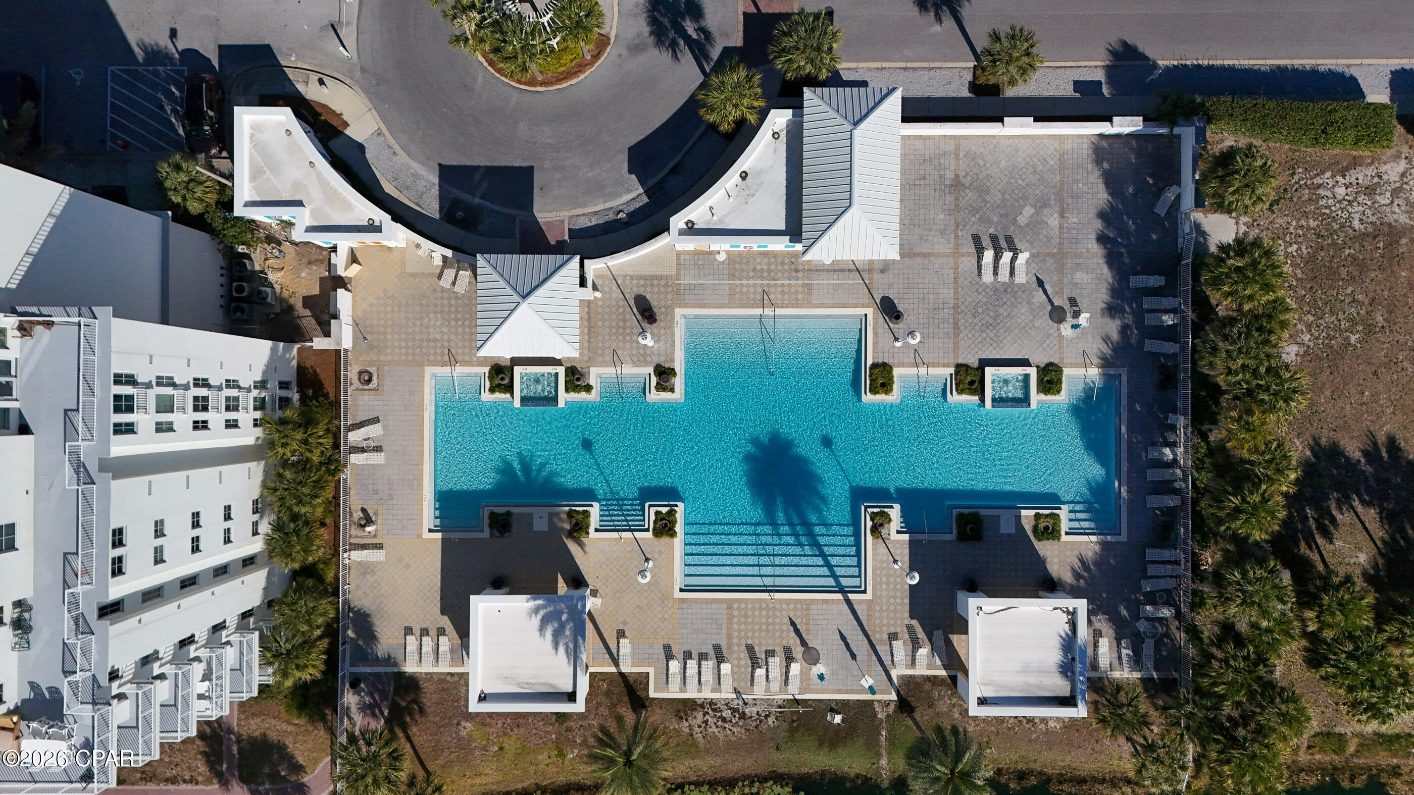 Image 27 For 114 Carillon Market Street 205