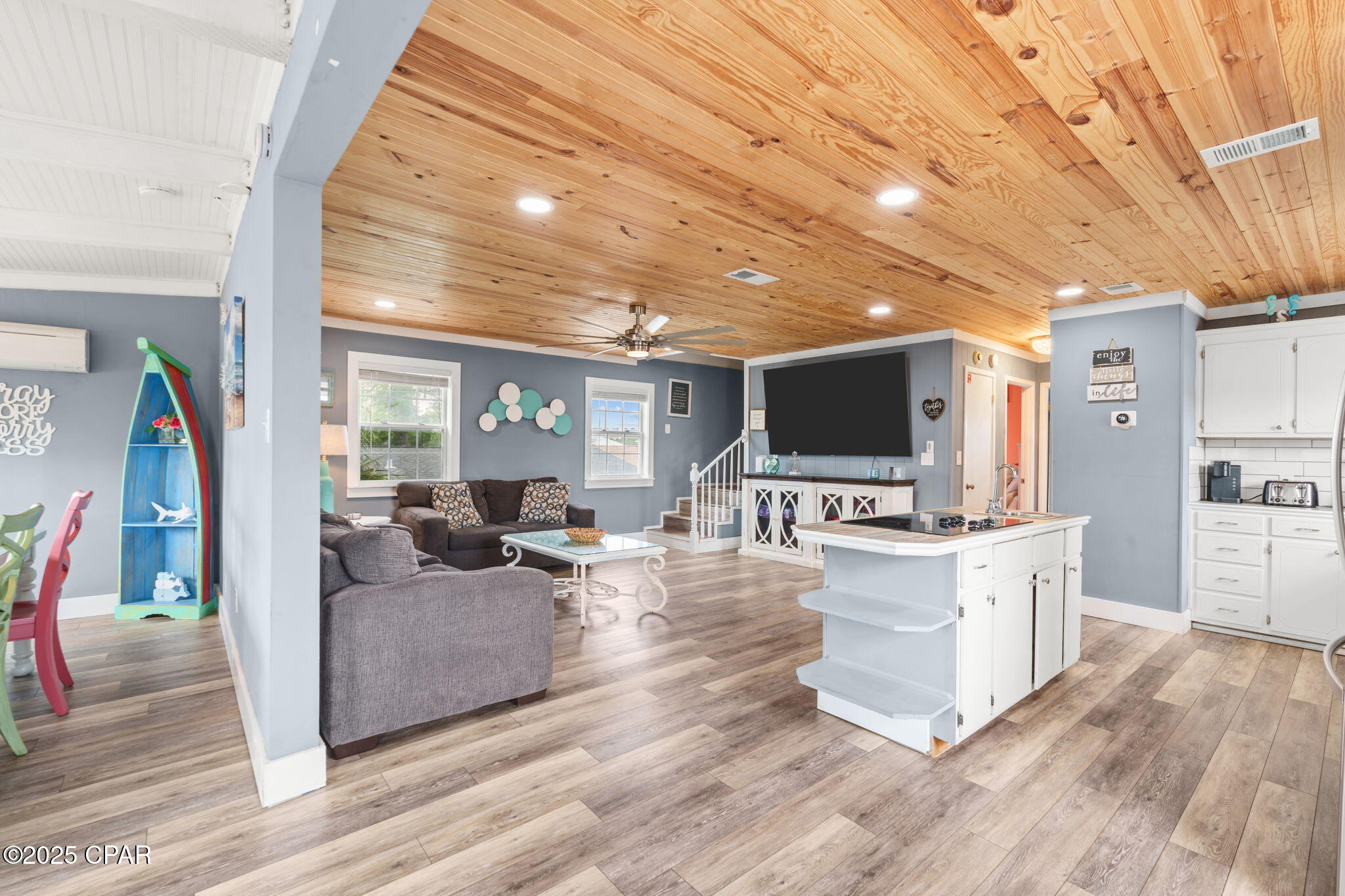 Image 7 For 3914 Ural Street