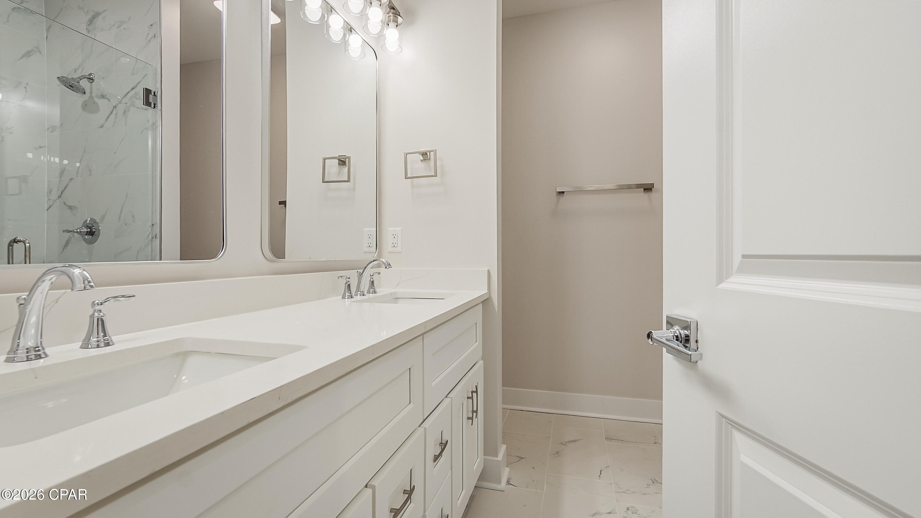 1719 Country Club Drive