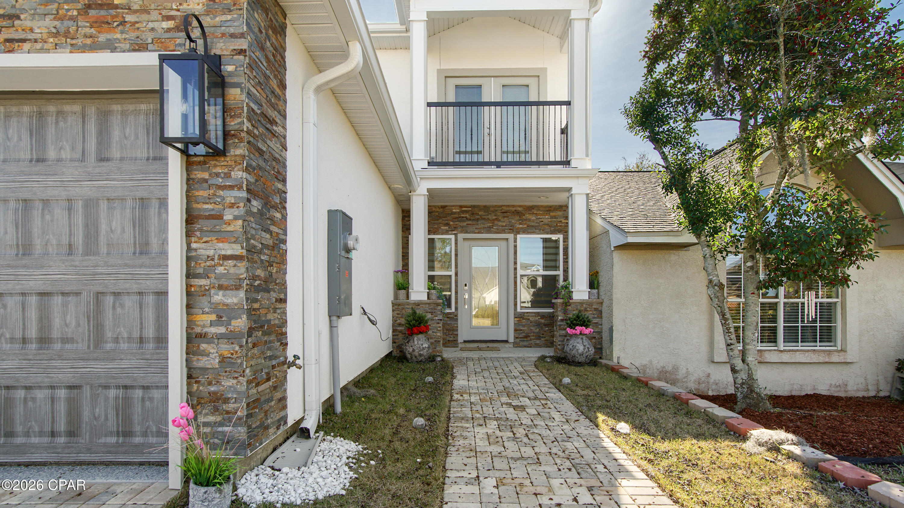 Image 2 For 1719 Country Club Drive