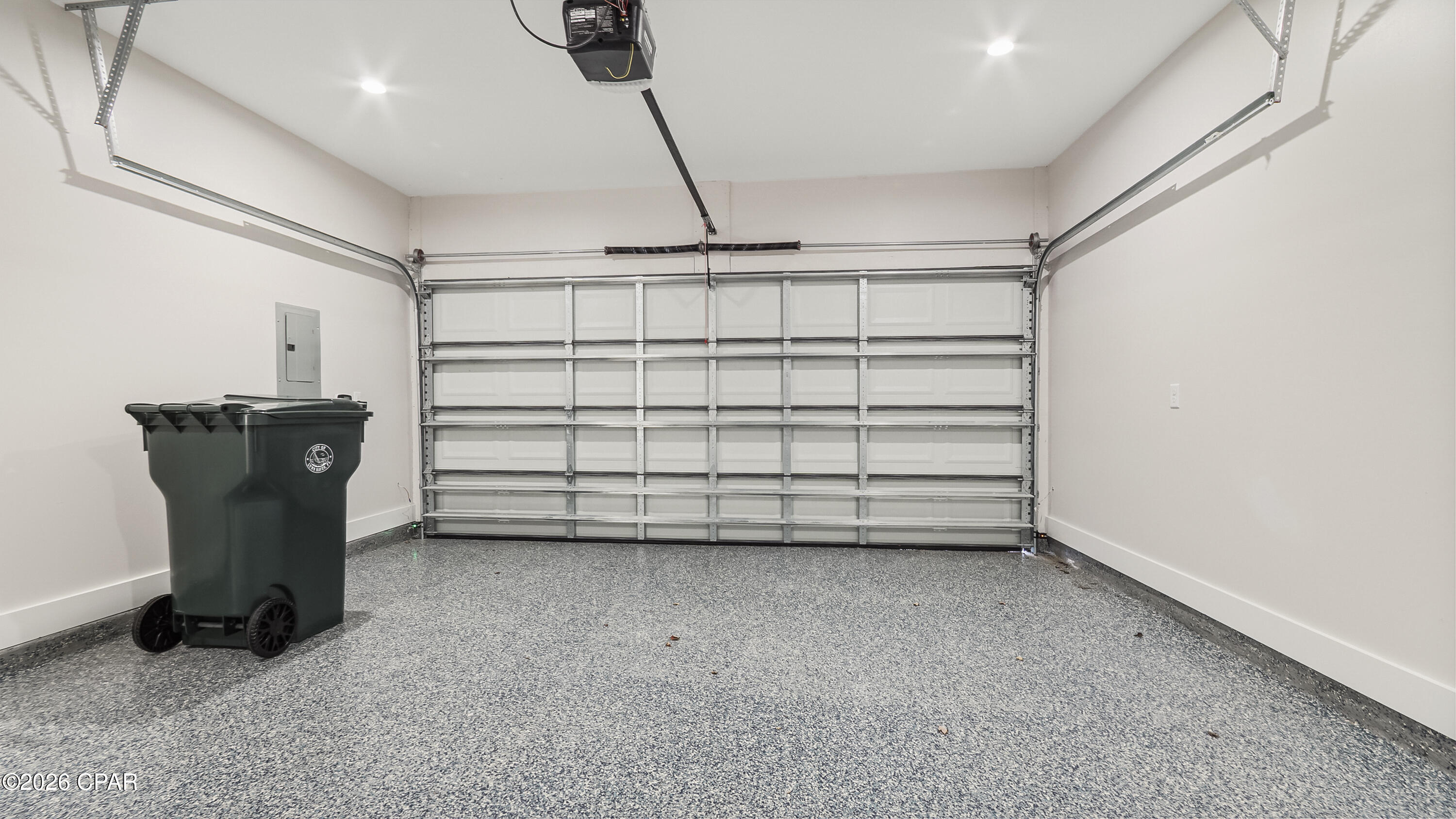 Image 22 For 1719 Country Club Drive