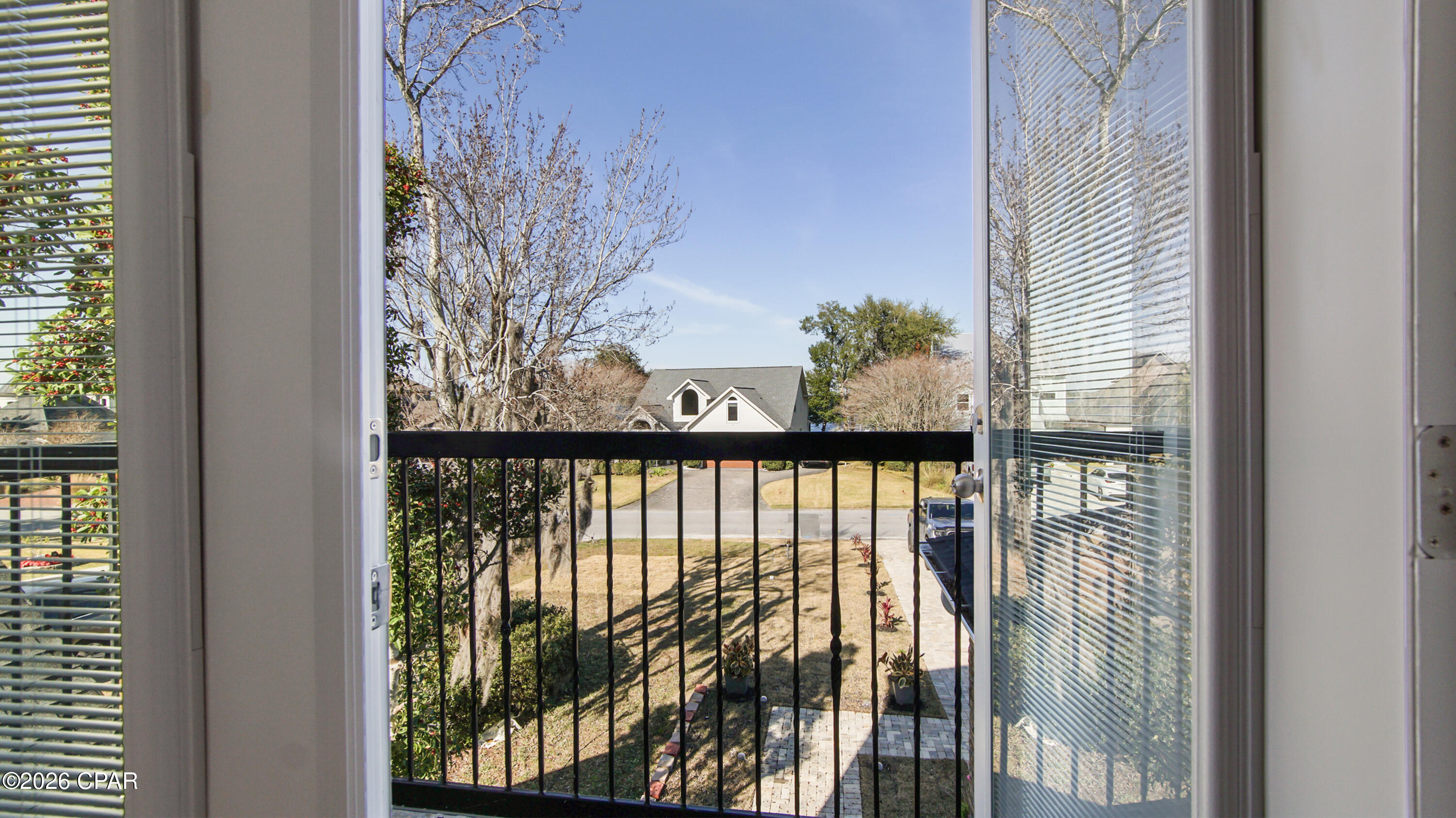 1719 Country Club Drive