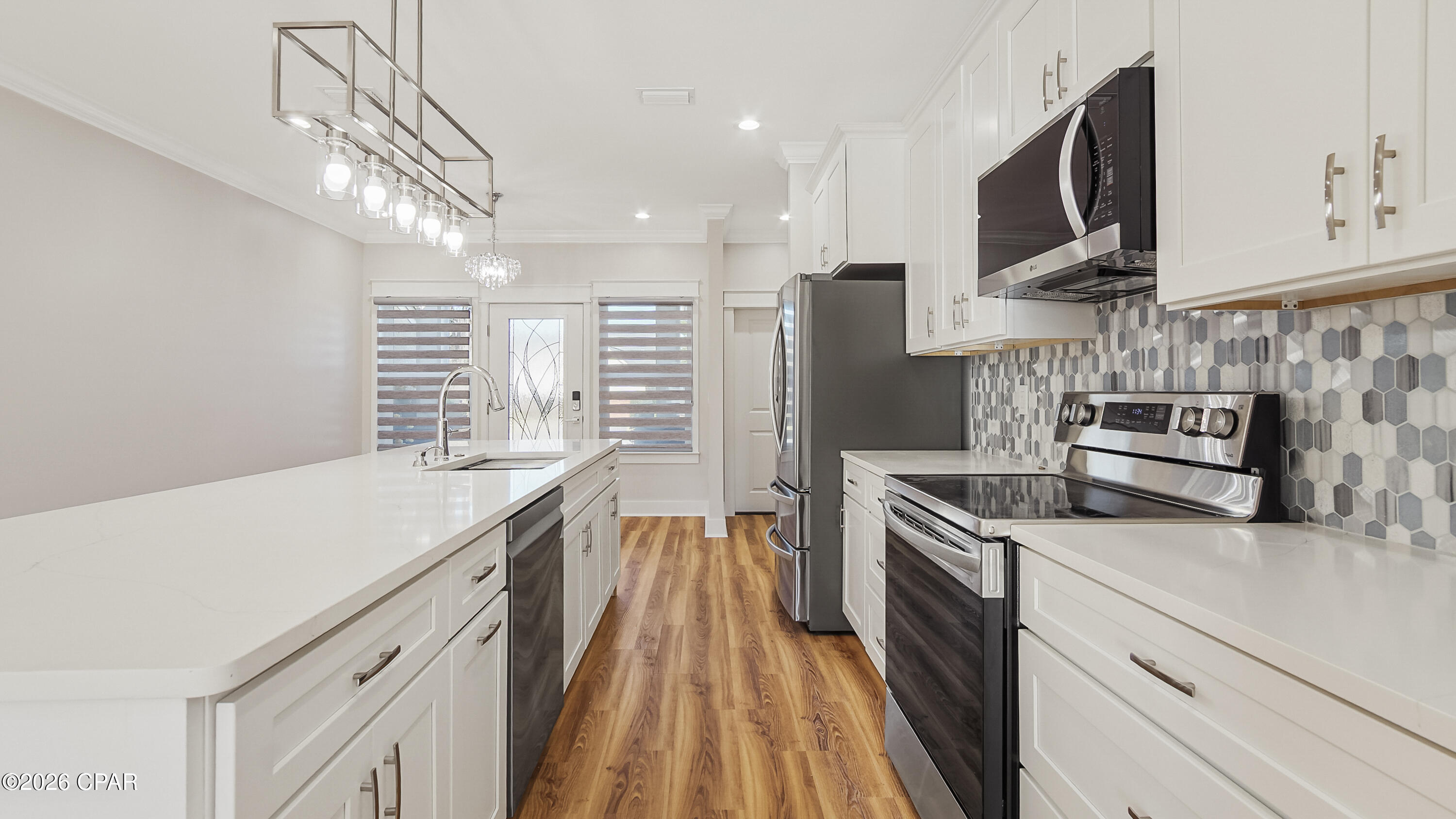 Image 7 For 1719 Country Club Drive