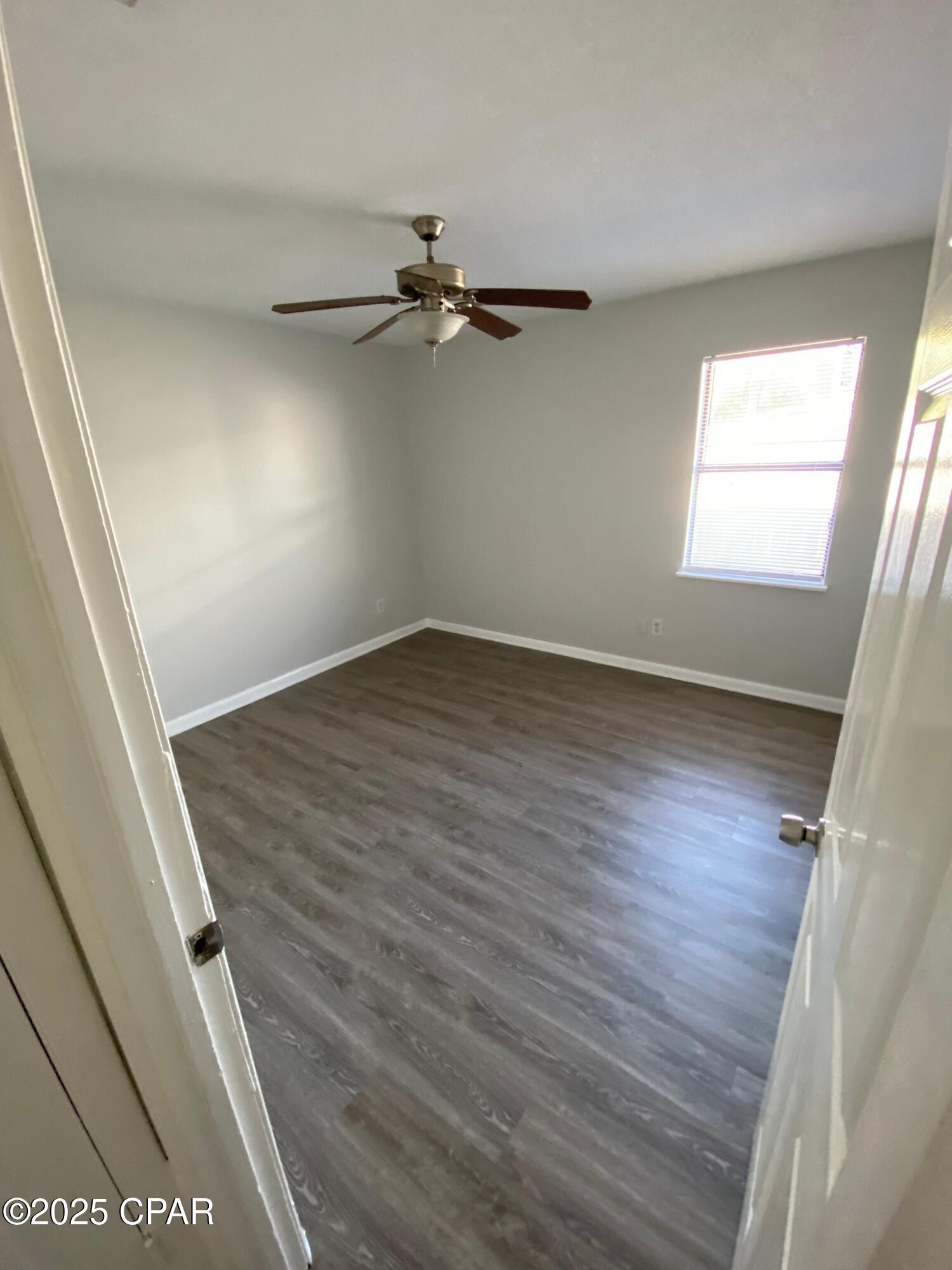 Image 10 For 214 San Vincente Street A