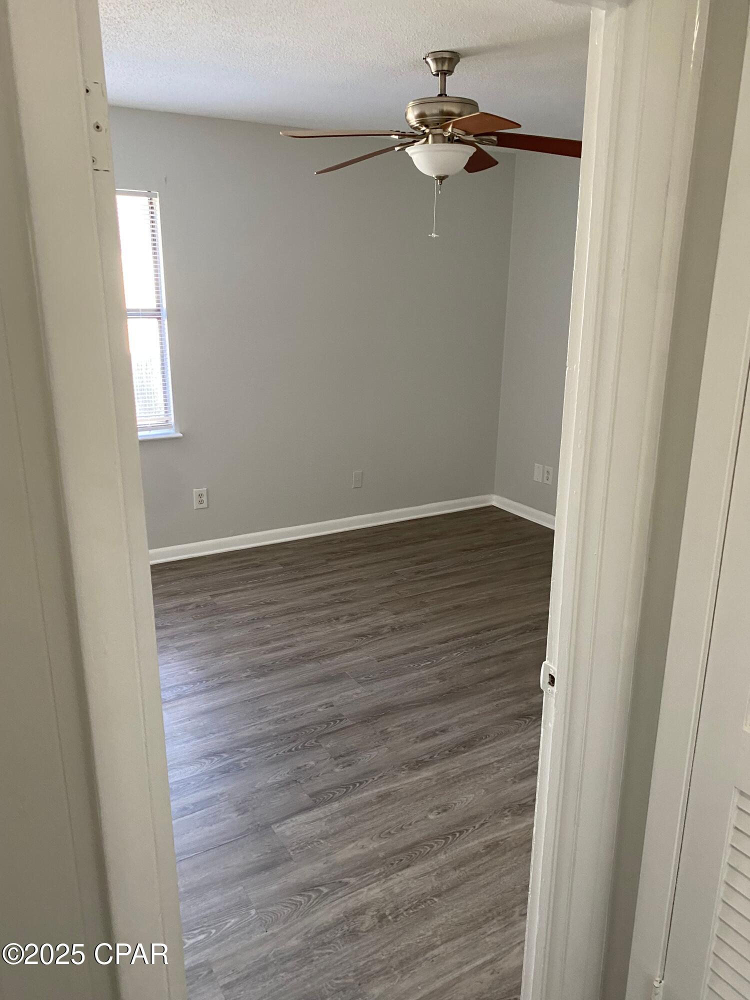 Image 8 For 214 San Vincente Street A