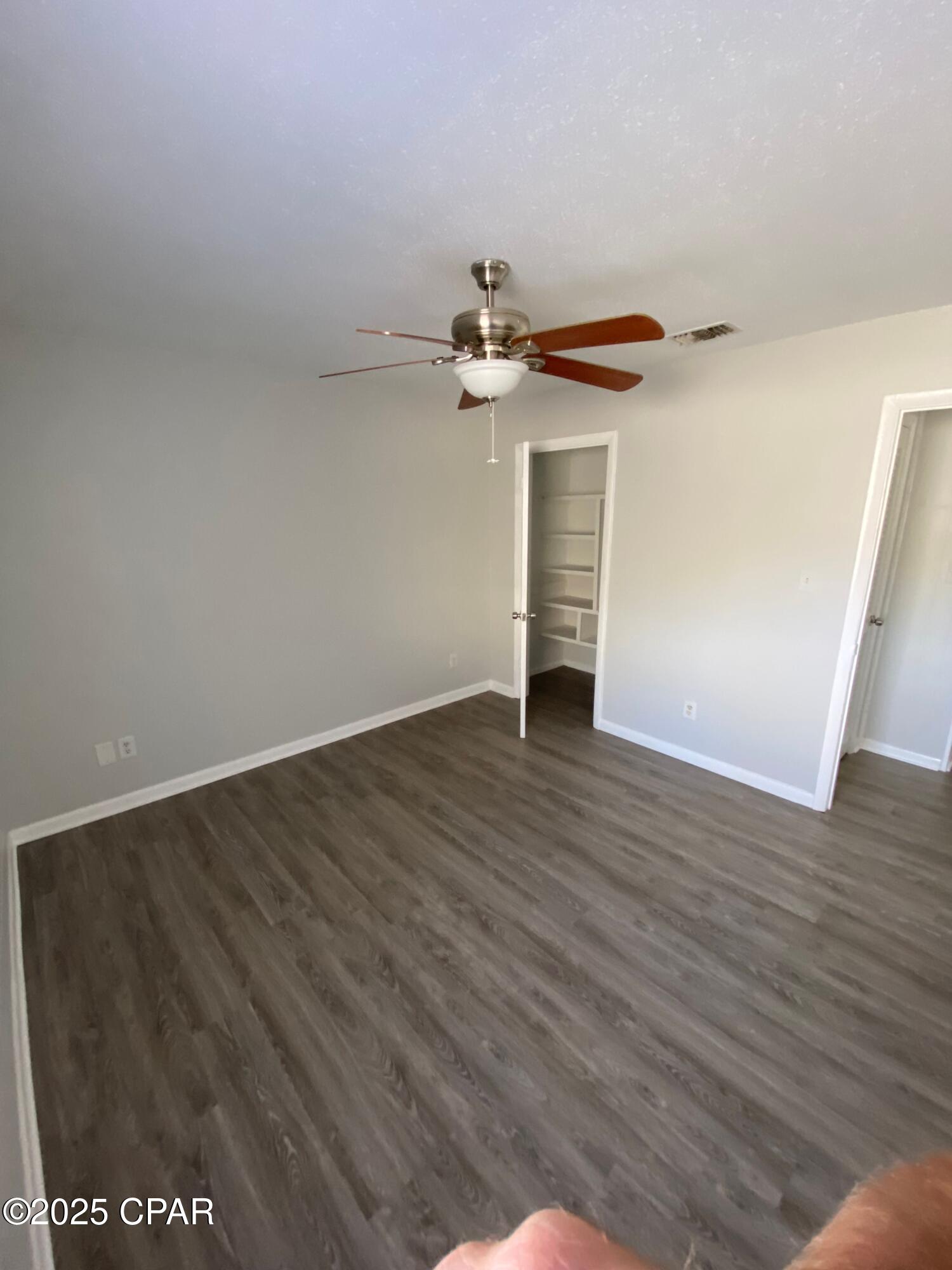 Image 9 For 214 San Vincente Street A