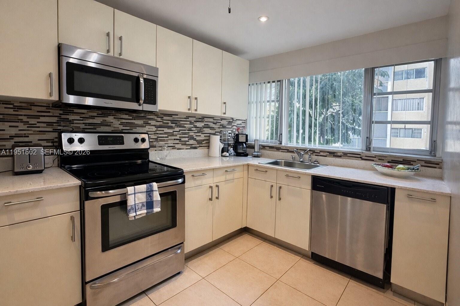 Lake Park Condo No 1 - Bl