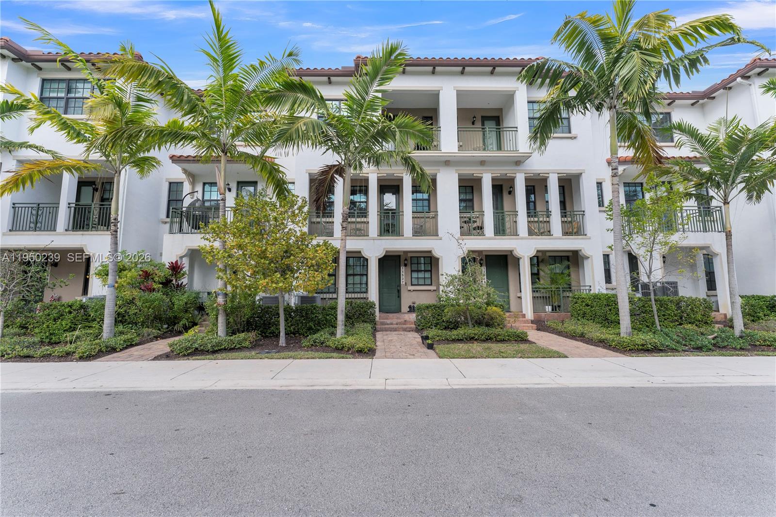Pembroke Lakes South