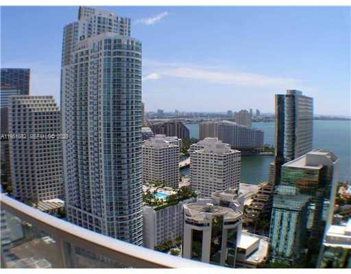 1060 Brickell Condo