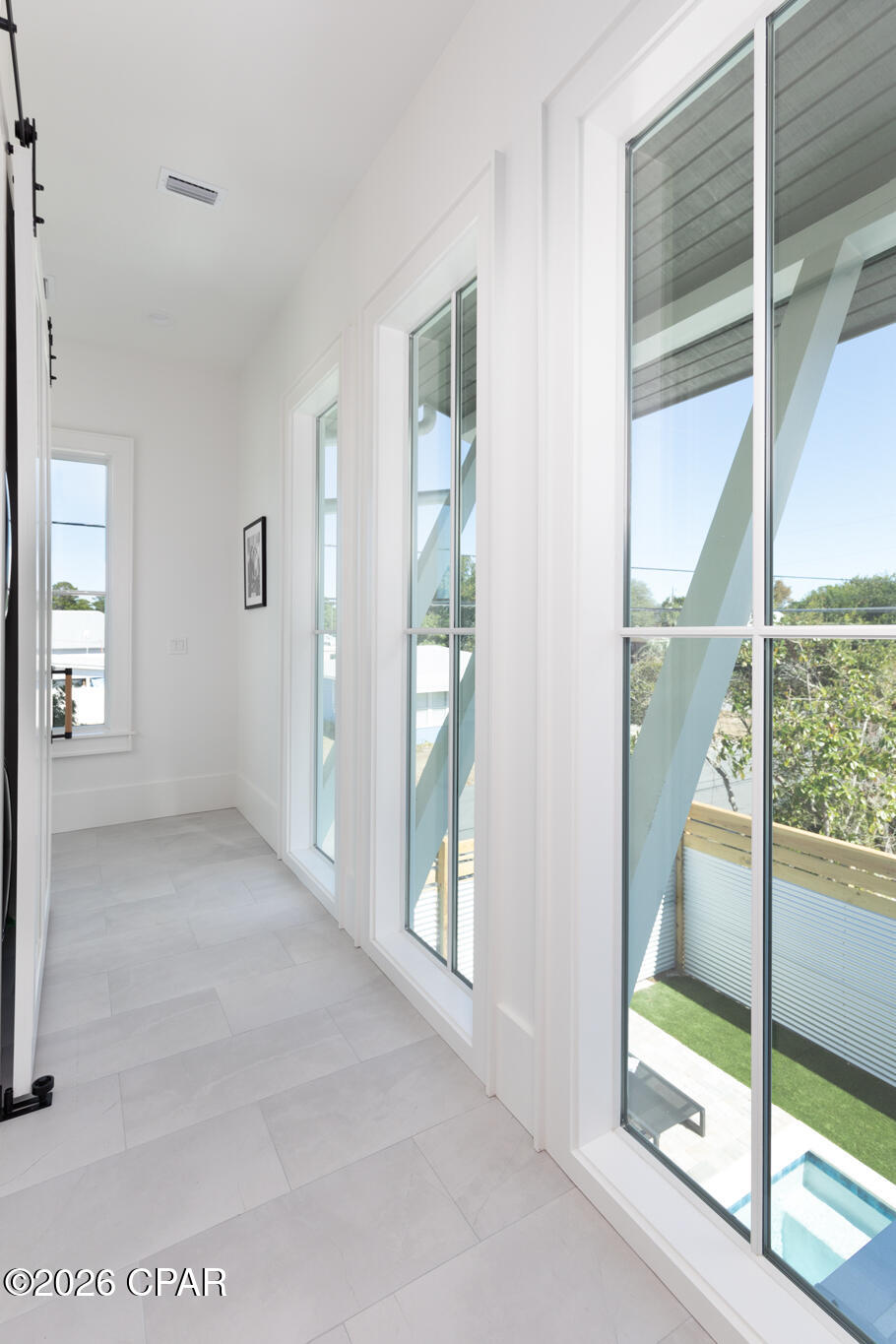 Listing photo id 22 for 228 George C Wallace Boulevard