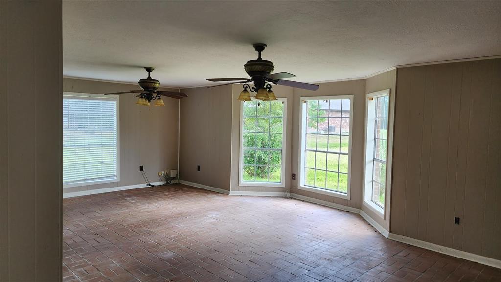 2437 EVANGELINE OAKS Drive — photo 4