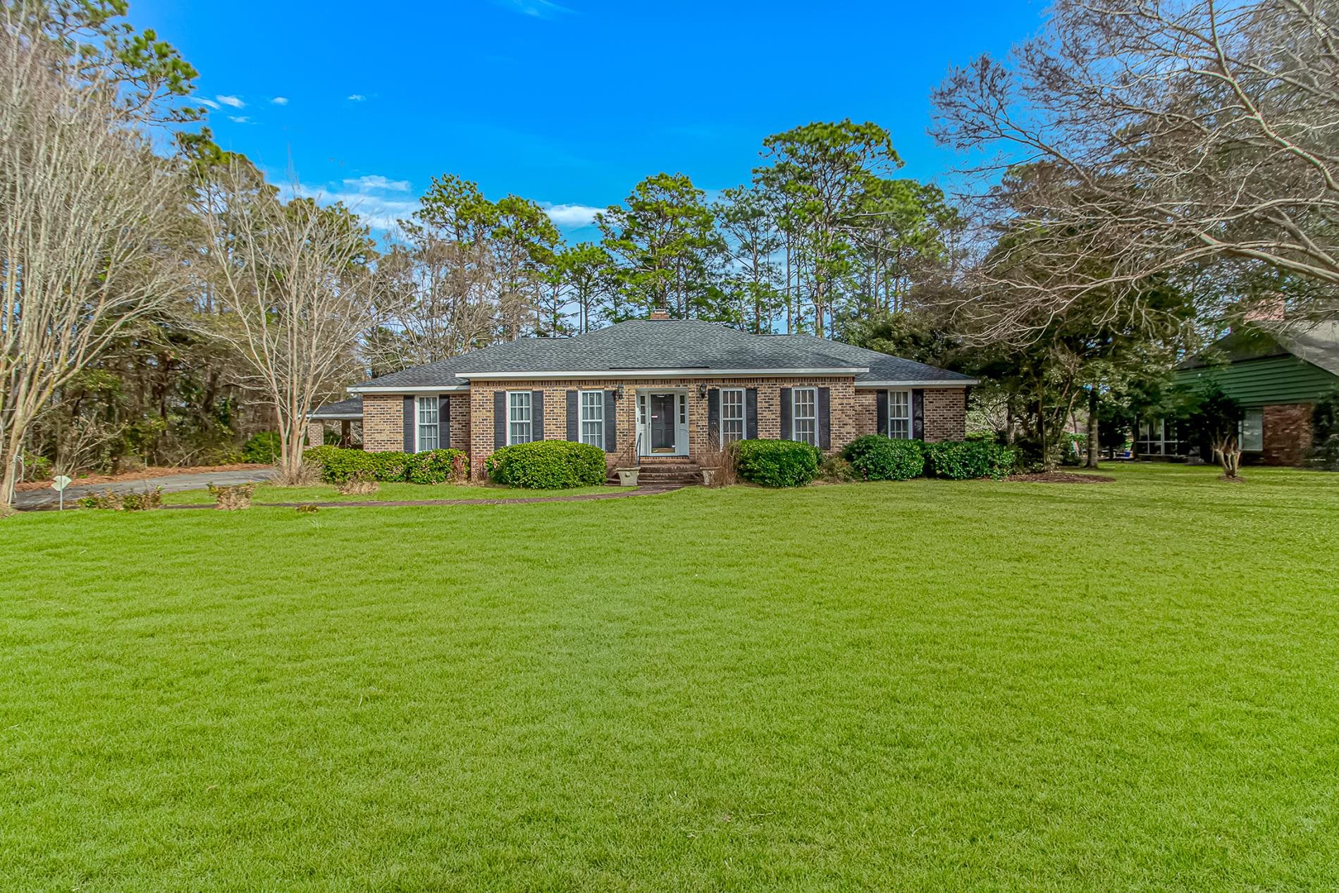 119 University Circle Conway, SC 29526