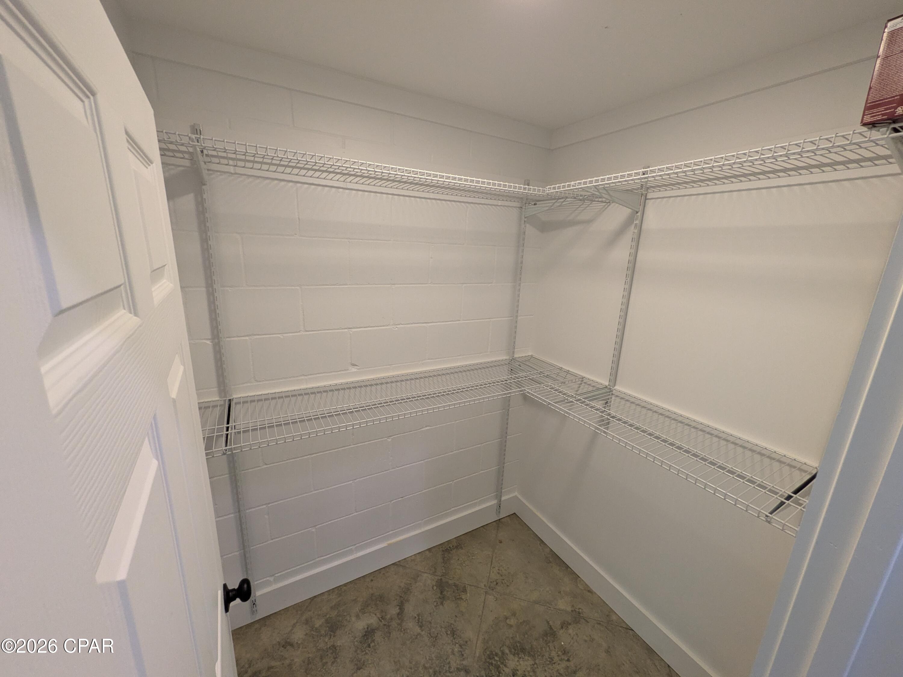 Image 10 For 13733 Windsor Avenue