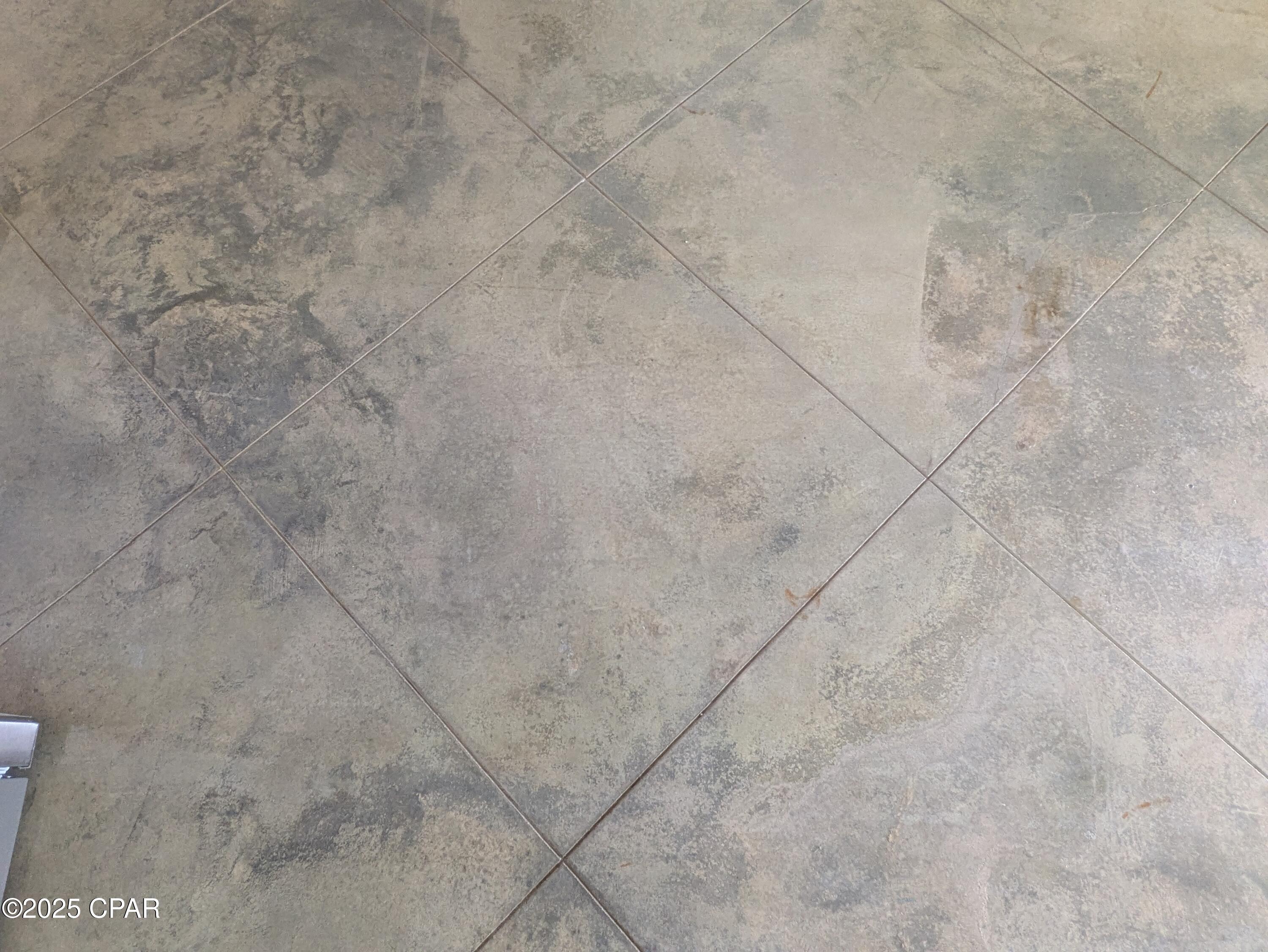 Image 16 For 13733 Windsor Avenue