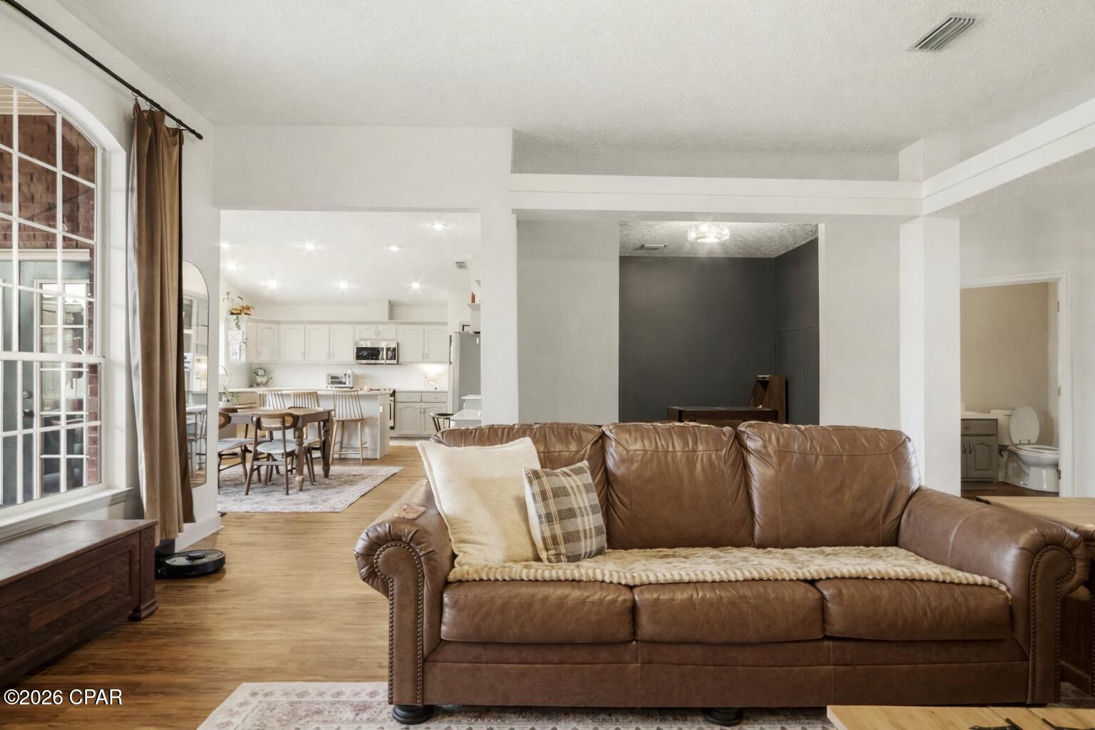 Image 9 For 1510 Sydney Lane