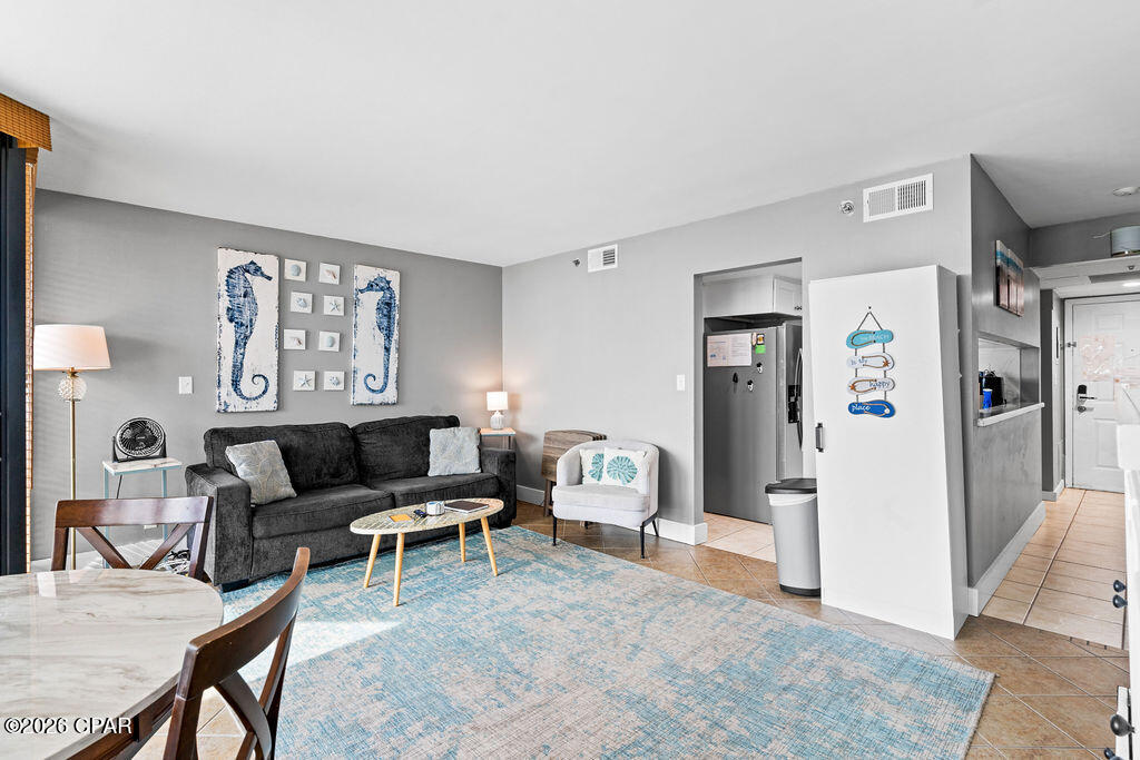 Image 10 For 9850 Thomas Drive 104e