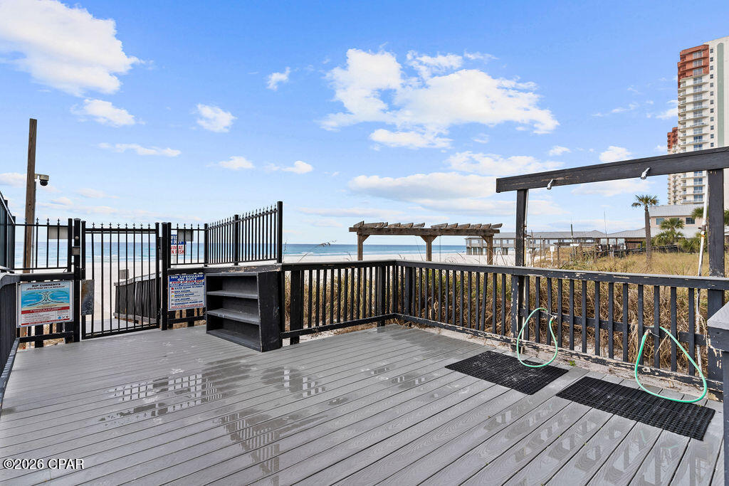 Image 41 For 9850 Thomas Drive 104e