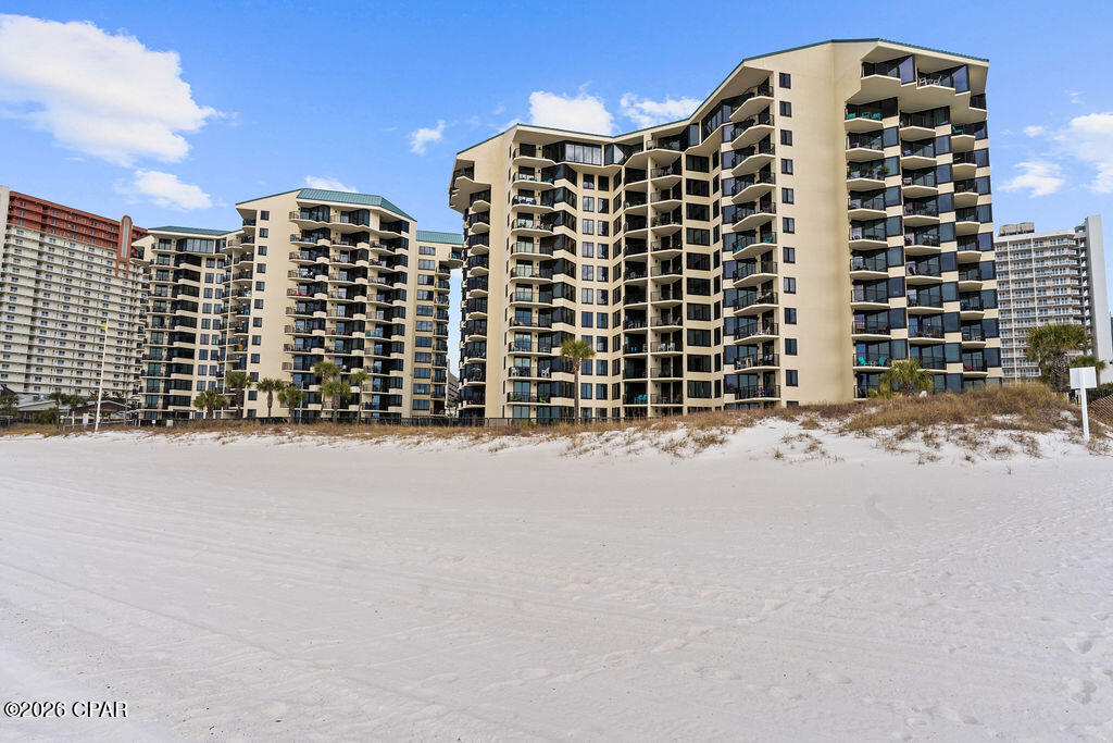 Image 49 For 9850 Thomas Drive 104e