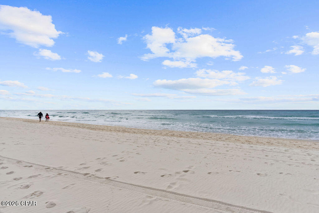 Image 51 For 9850 Thomas Drive 104e