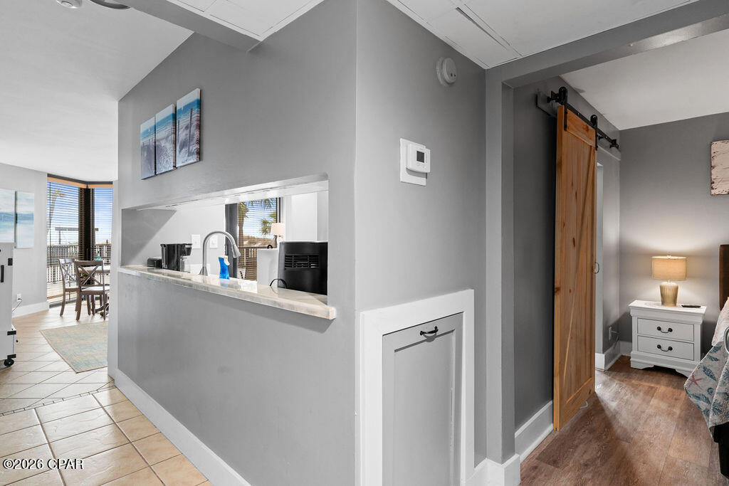 Image 7 For 9850 Thomas Drive 104e