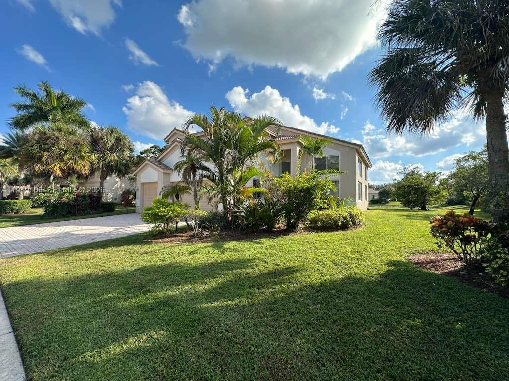 11286 Regatta Ln