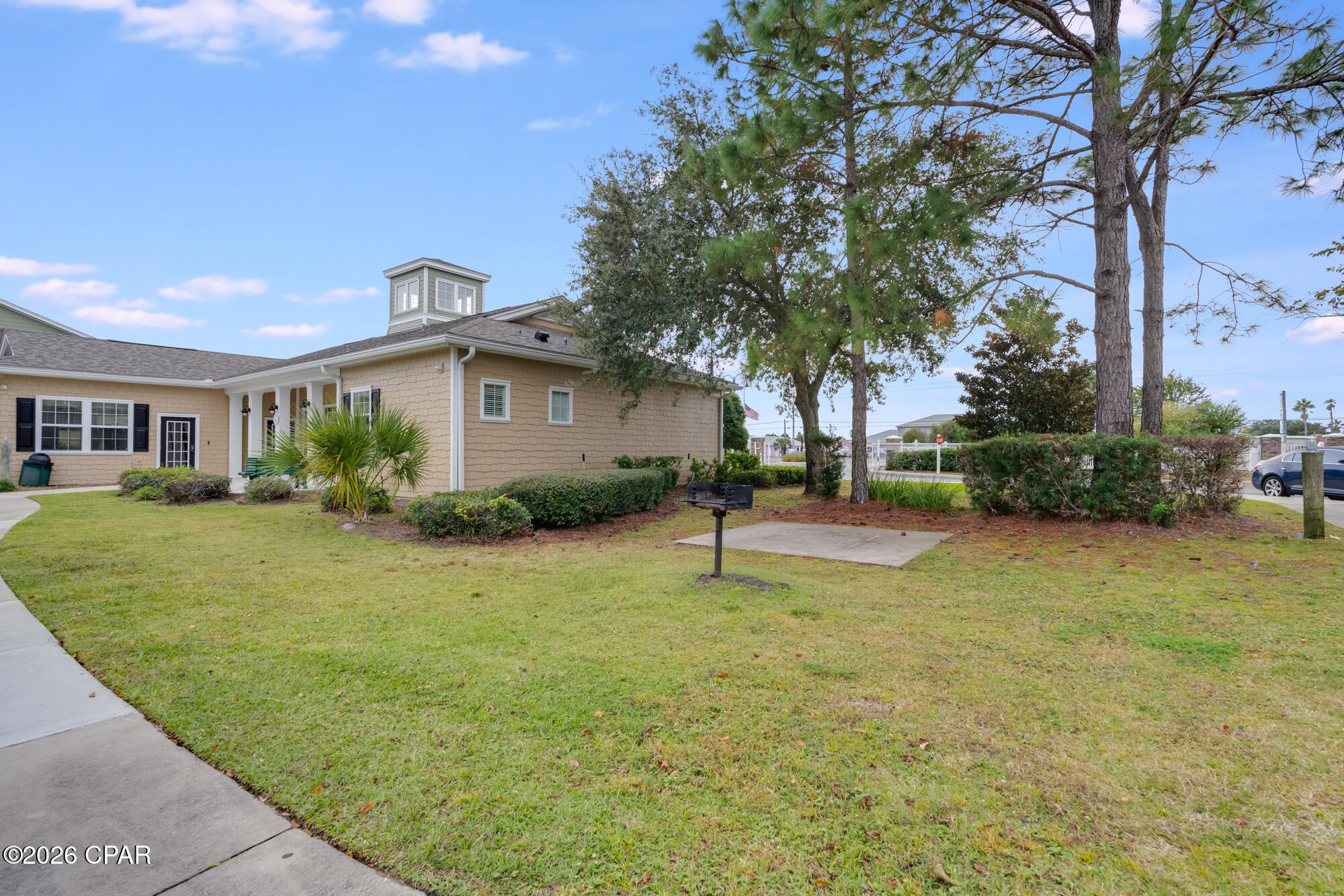 Image 24 For 601 Cape Cod Drive