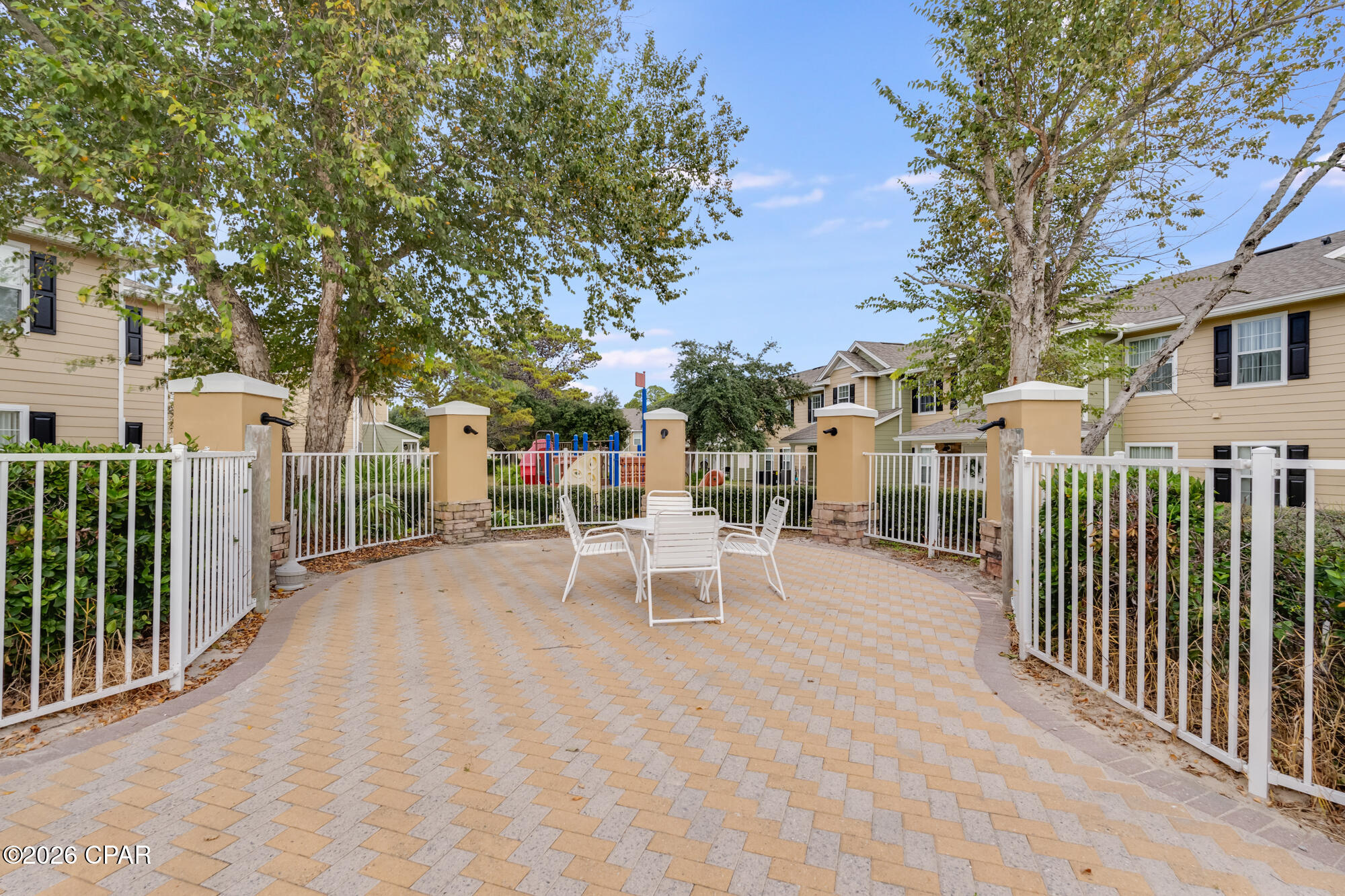 Image 25 For 601 Cape Cod Drive