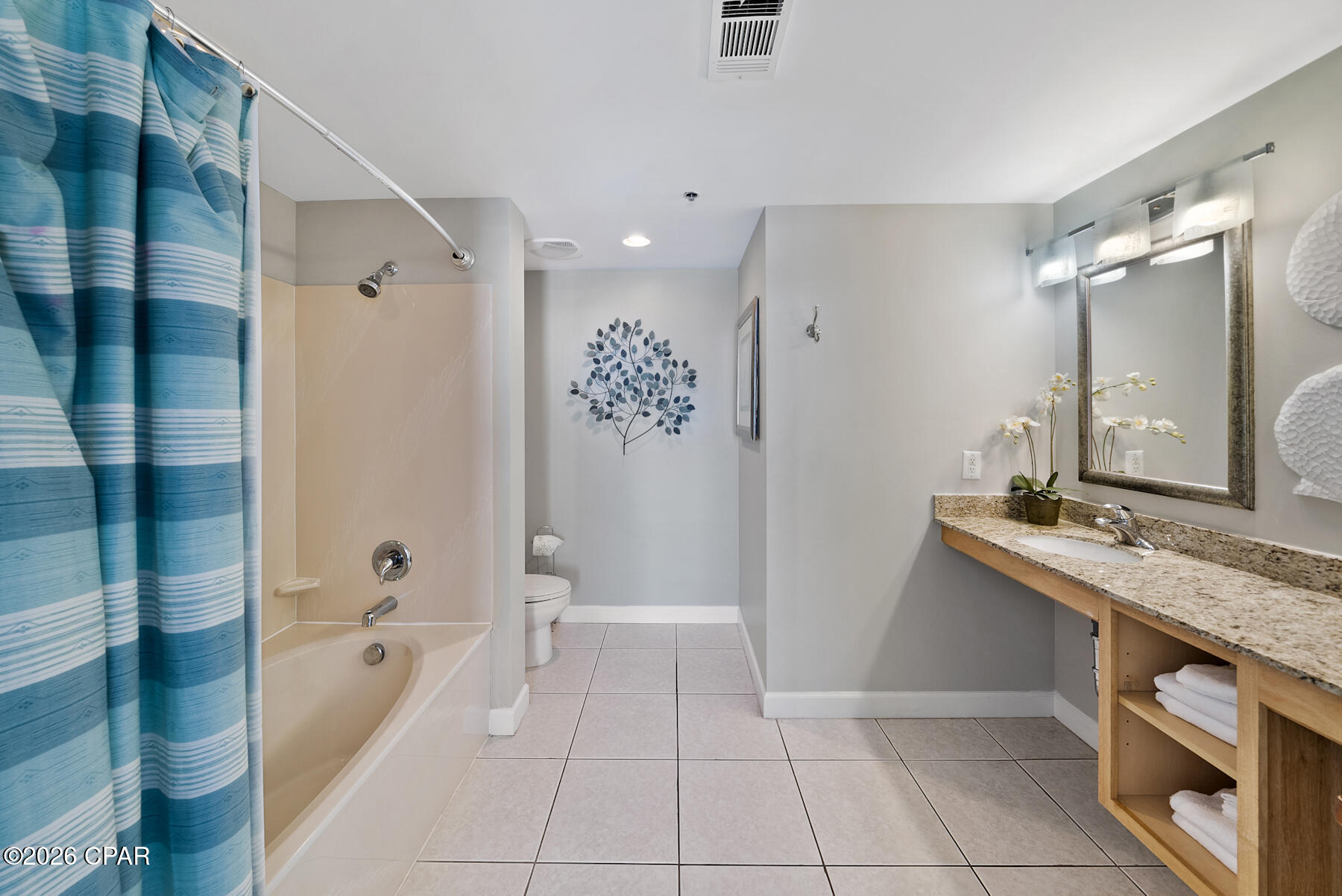 Image 25 For 17729 Front Beach Road 702e