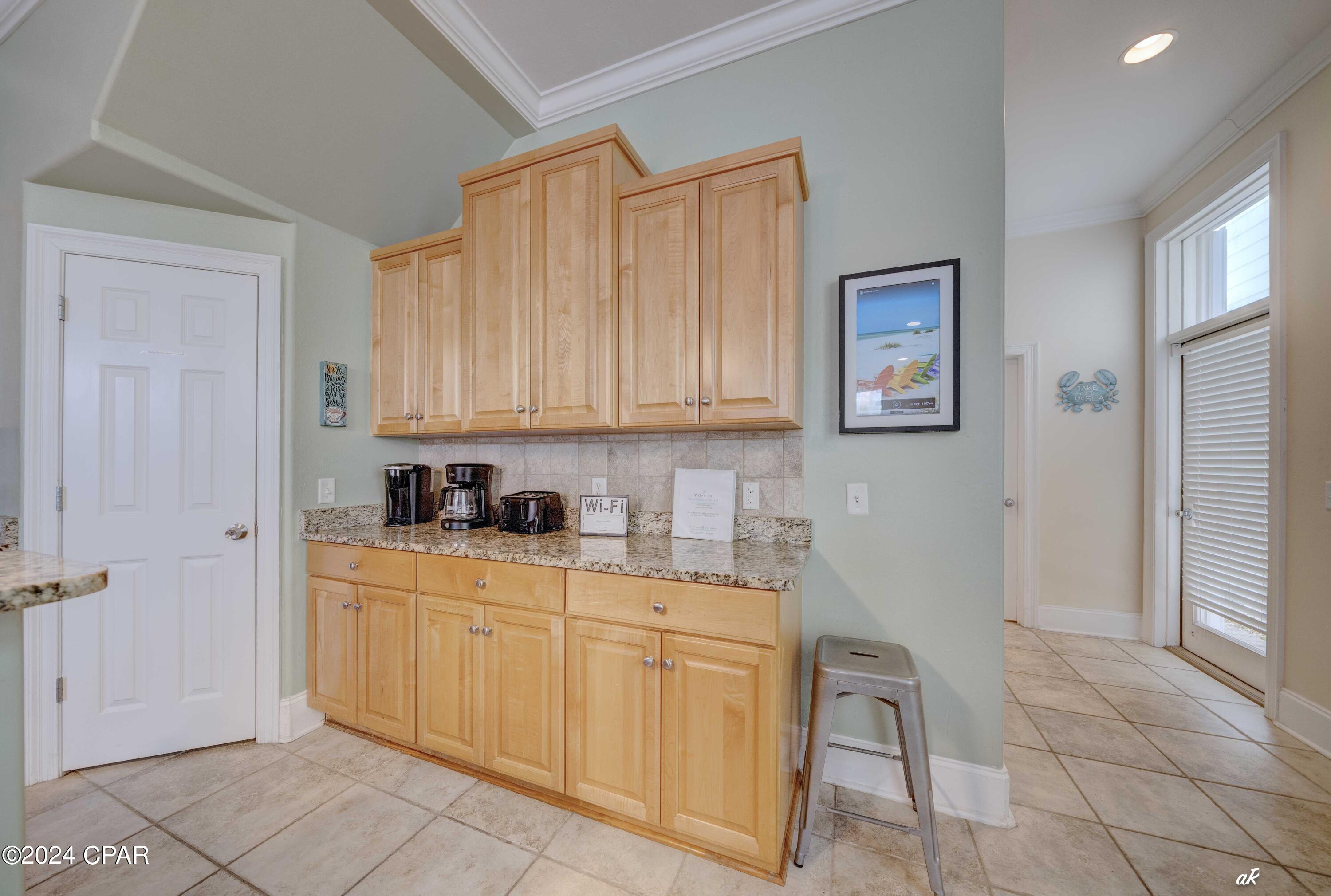 7428 Thomas Drive, Panama City Beach, FL 32408 thumbnail, photo 11 of 38