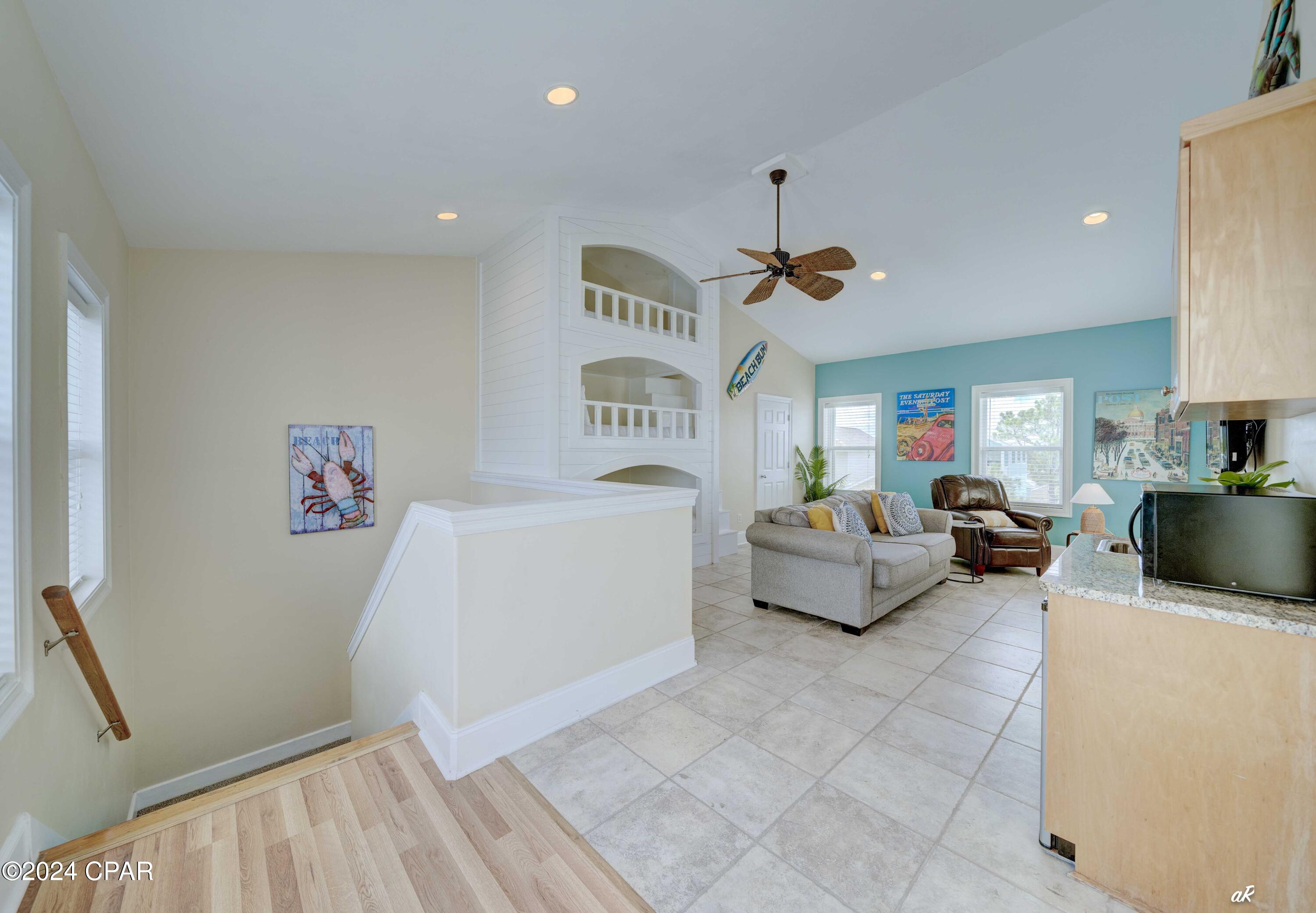 7428 Thomas Drive, Panama City Beach, FL 32408 thumbnail, photo 27 of 38