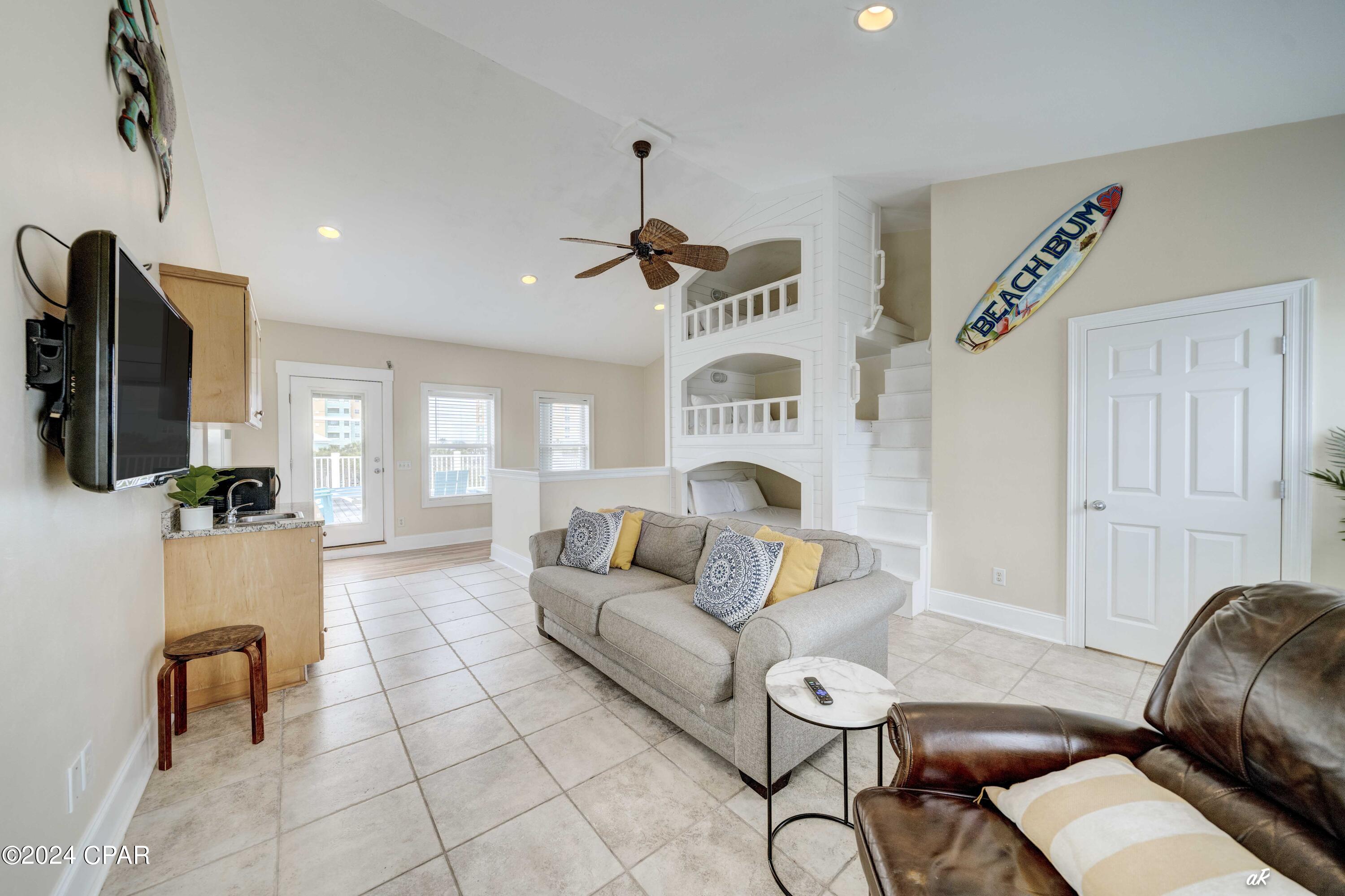 Image 30 For 7428 Thomas Drive