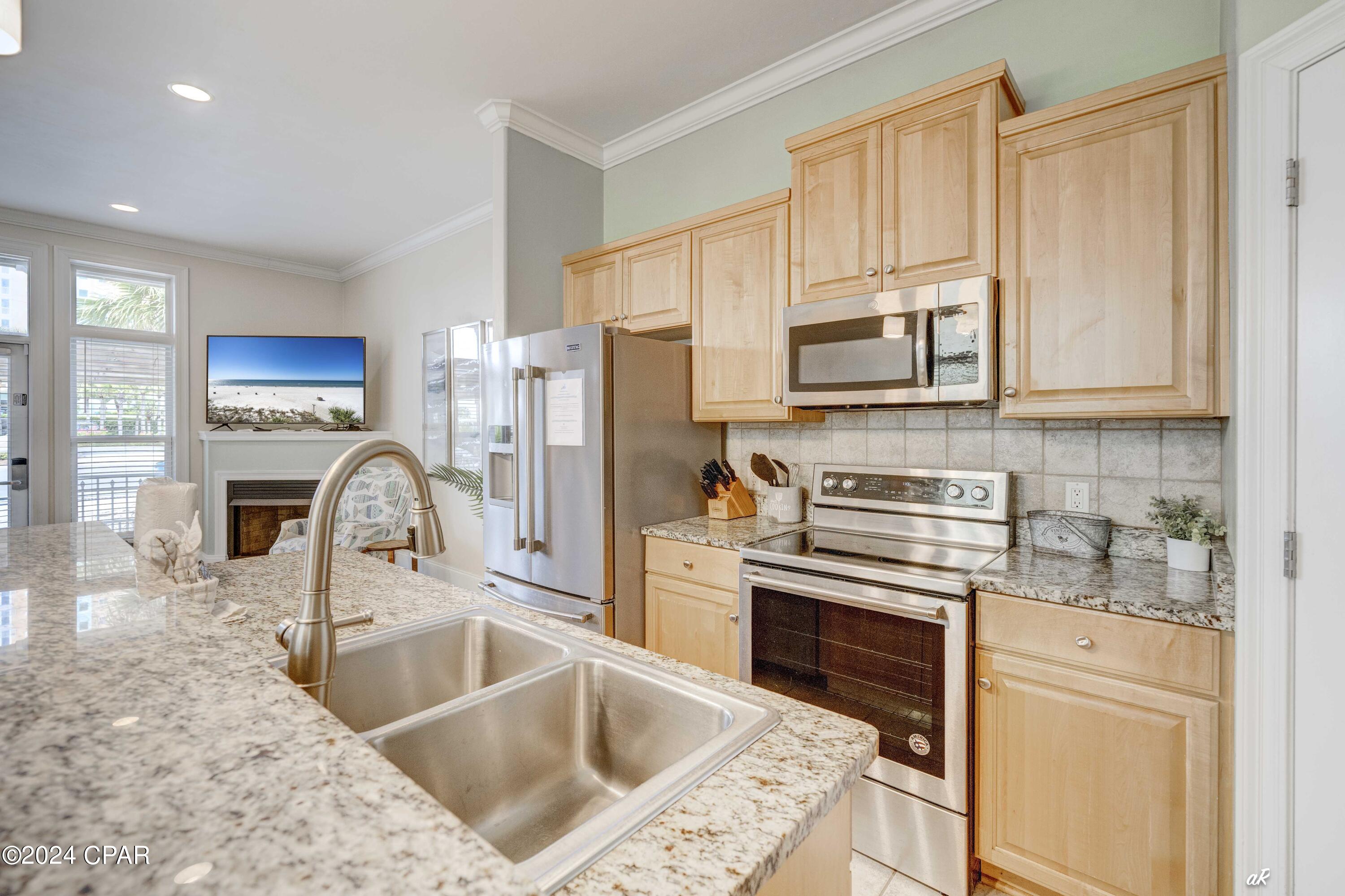 Image 9 For 7428 Thomas Drive