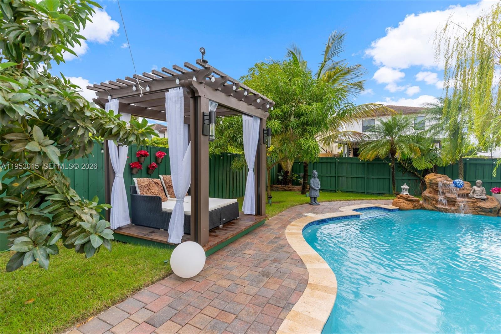 S Allapattah Gardens