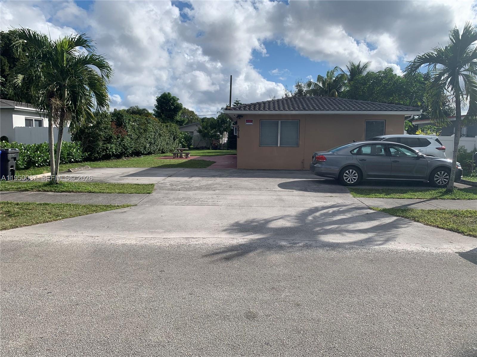 Hollywood Beach Heights S