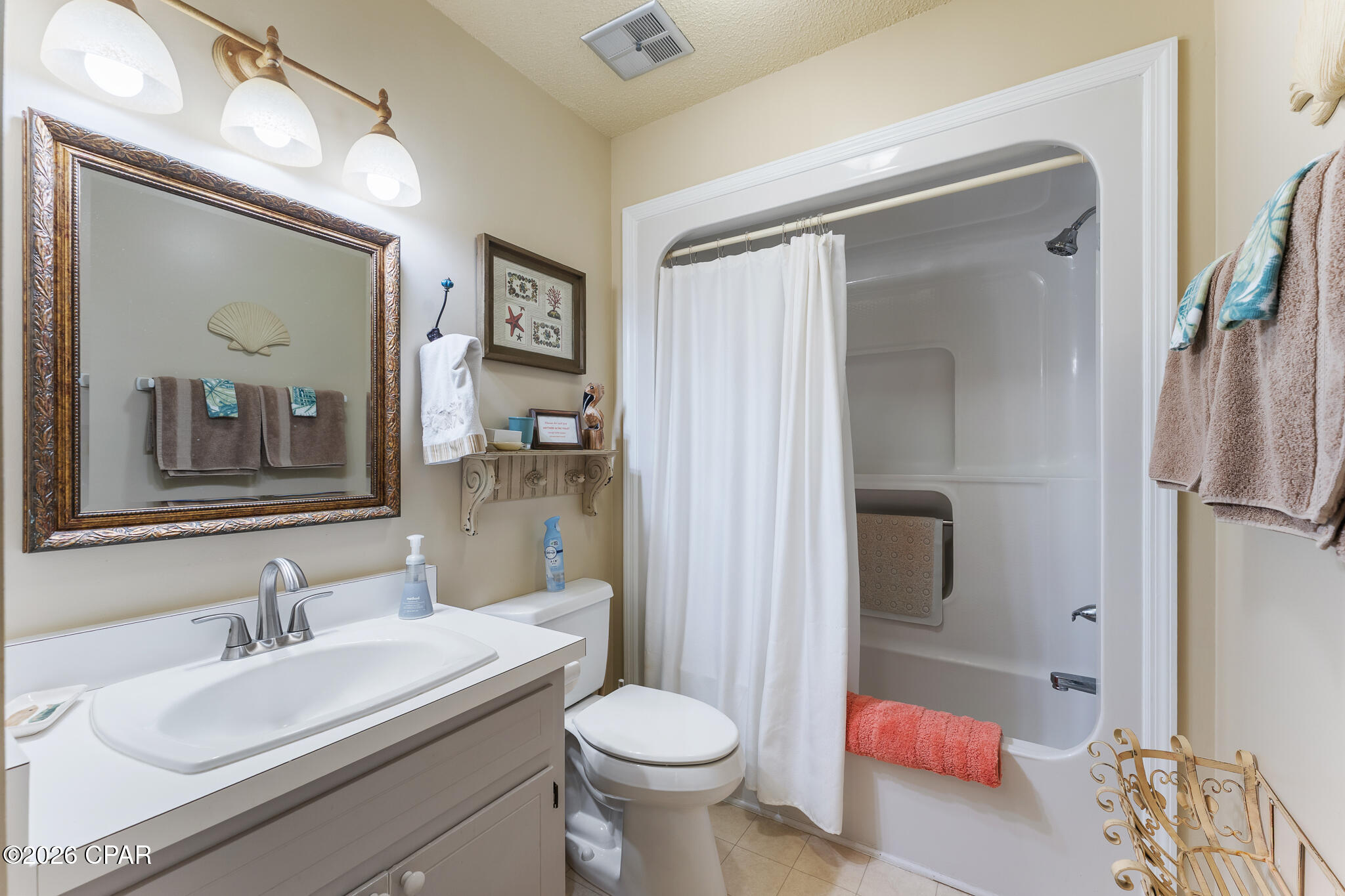 Image 39 For 257 Oak Street