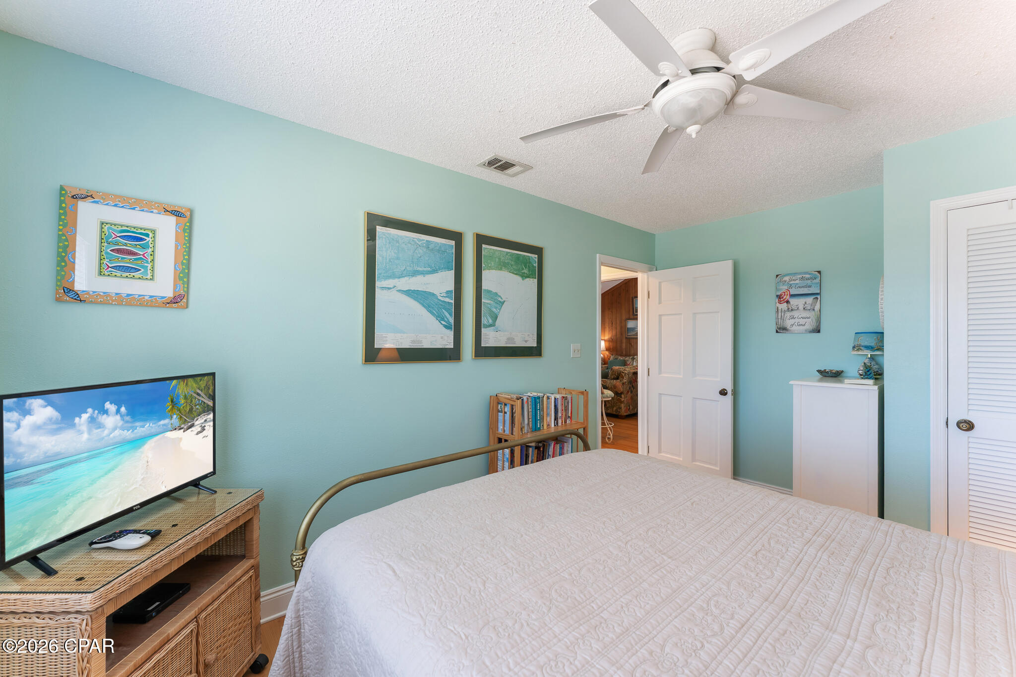 Image 44 For 257 Oak Street