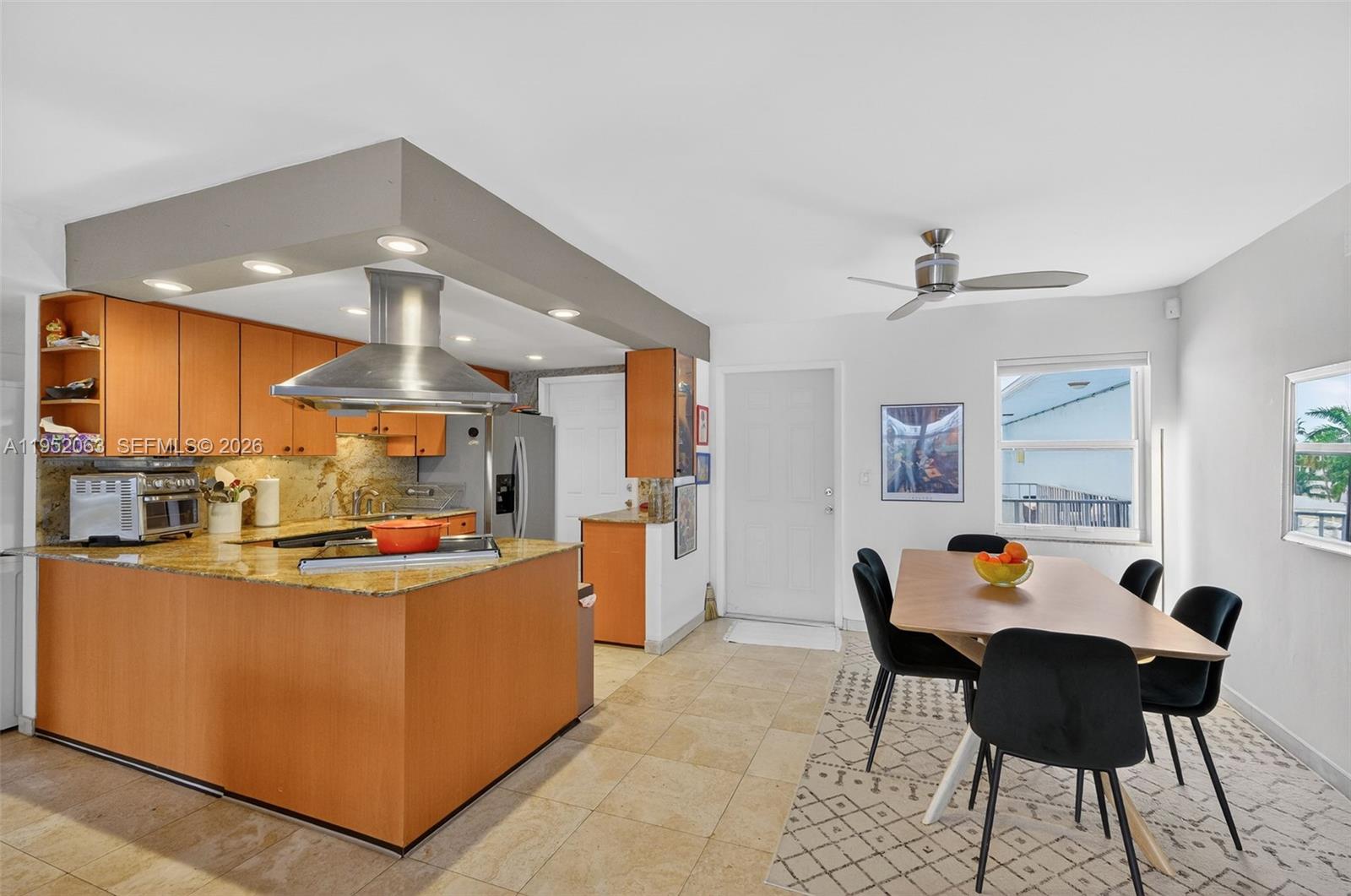 801 Meridian Ave Condo Ap