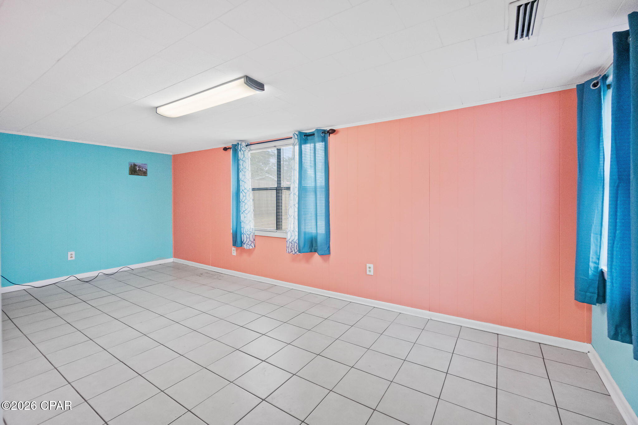 Image 7 For 5392 College Drive