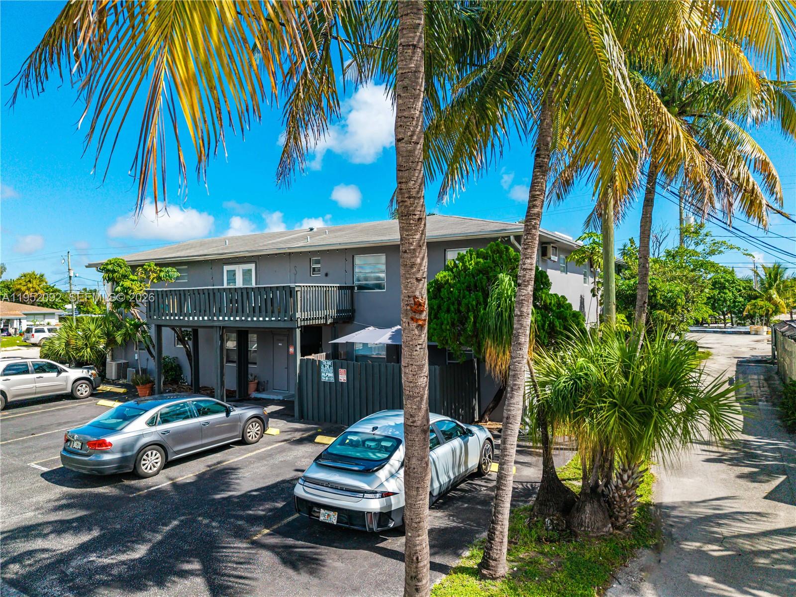 Croissant Park Dixie Cut-