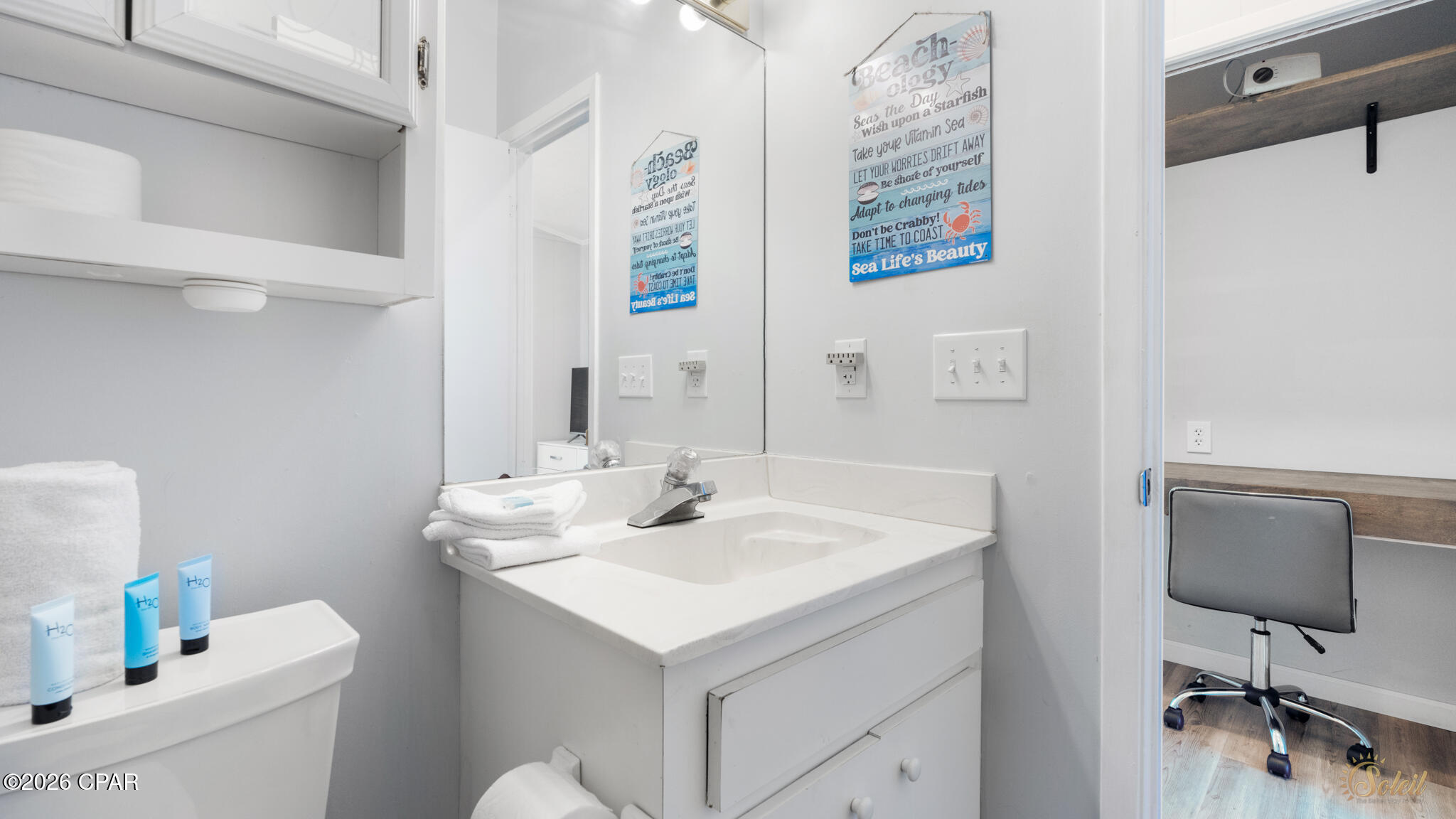 Image 17 For 5814 Pinetree Avenue