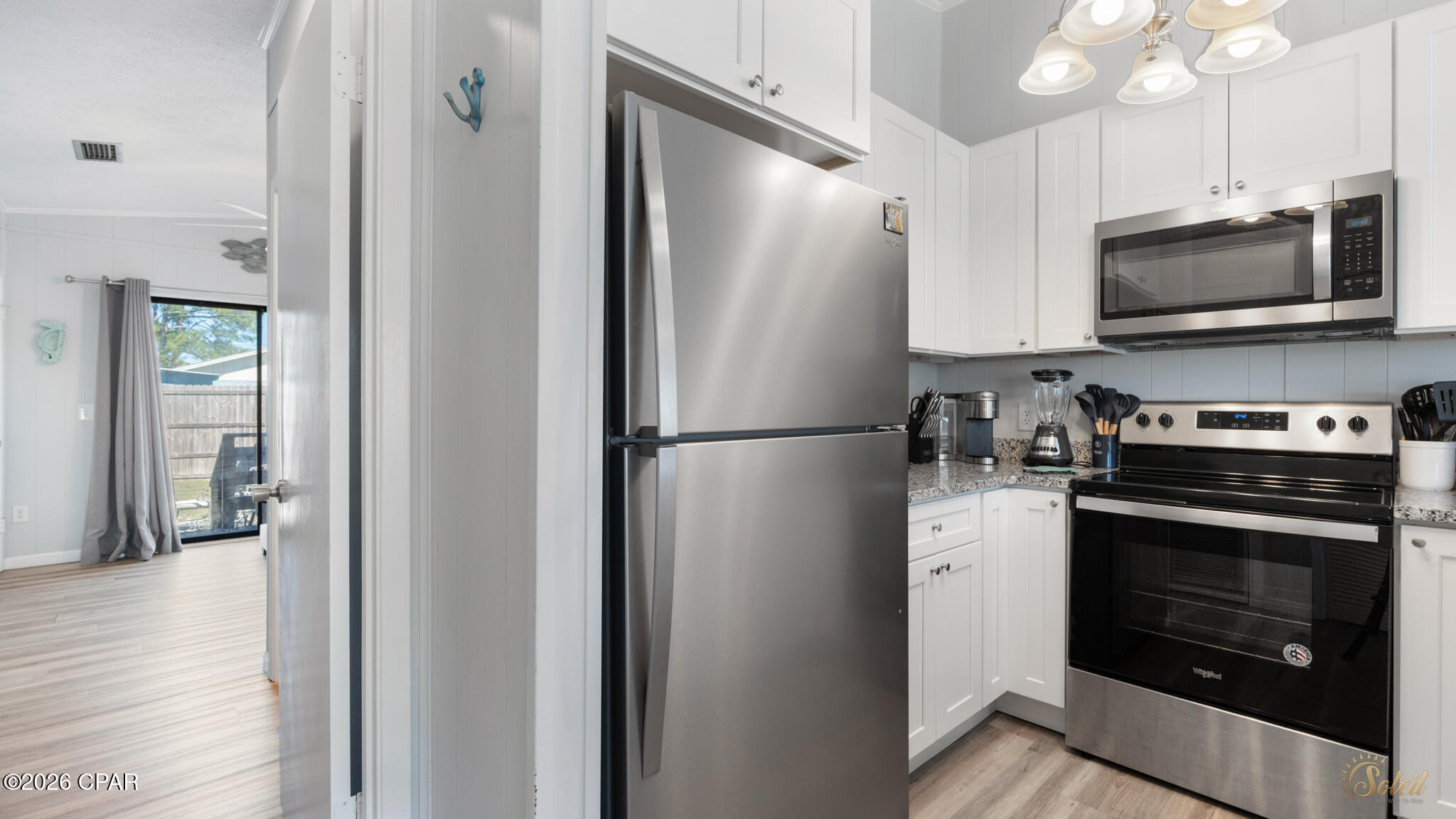 Image 22 For 5814 Pinetree Avenue