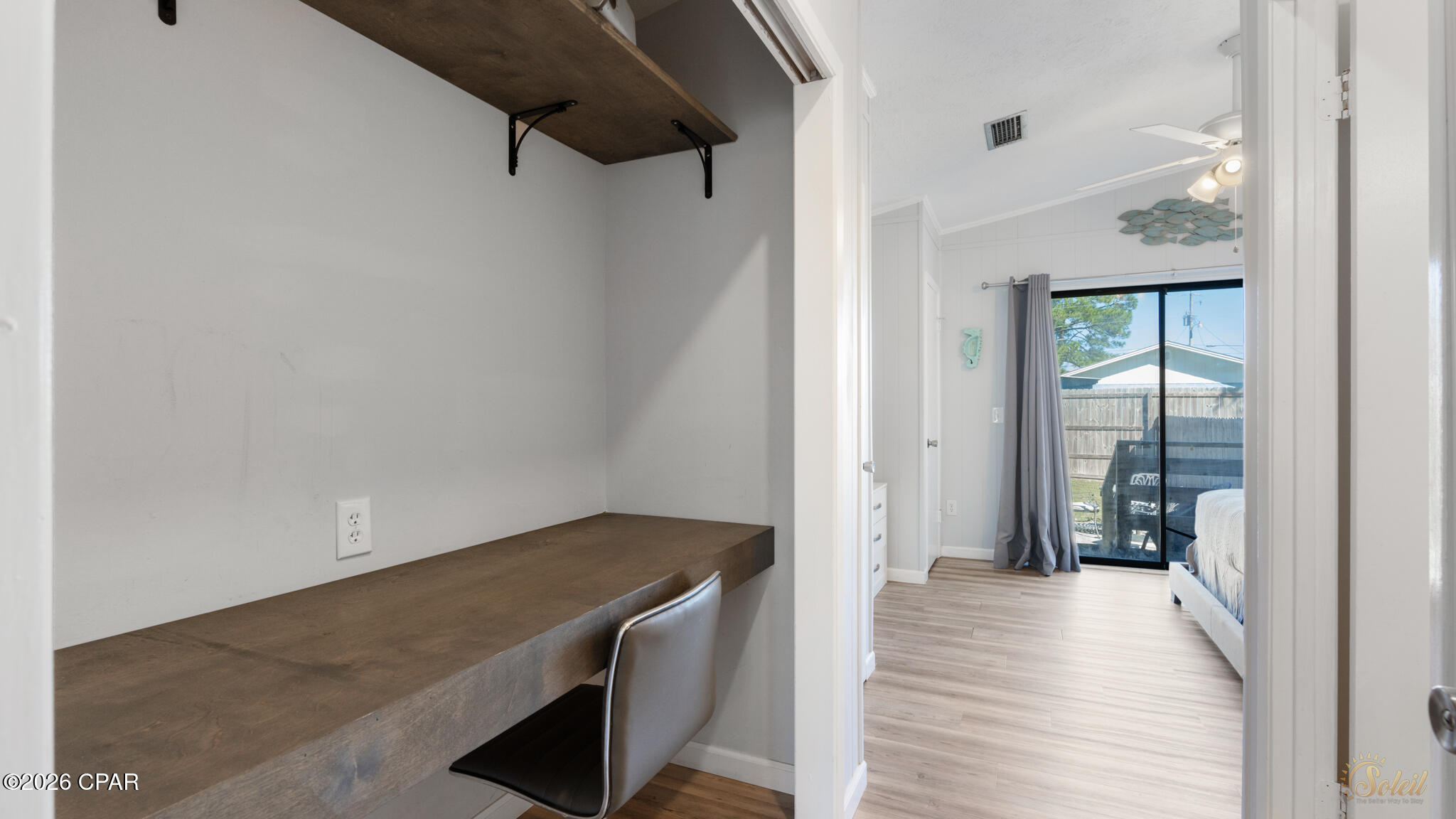 Image 27 For 5814 Pinetree Avenue