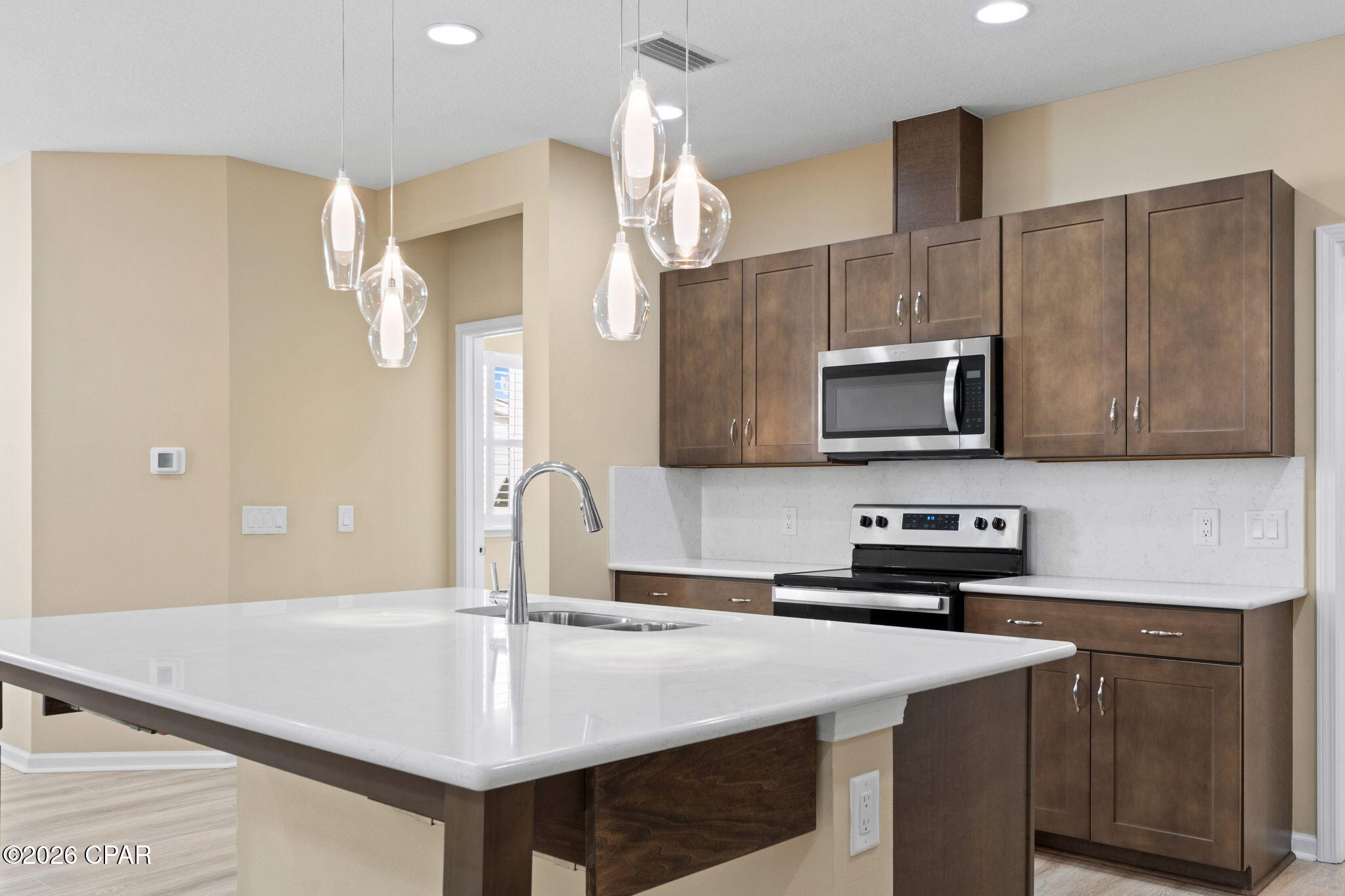 8674 Tropics Avenue, Panama City Beach, FL 32413 thumbnail, photo 10 of 86