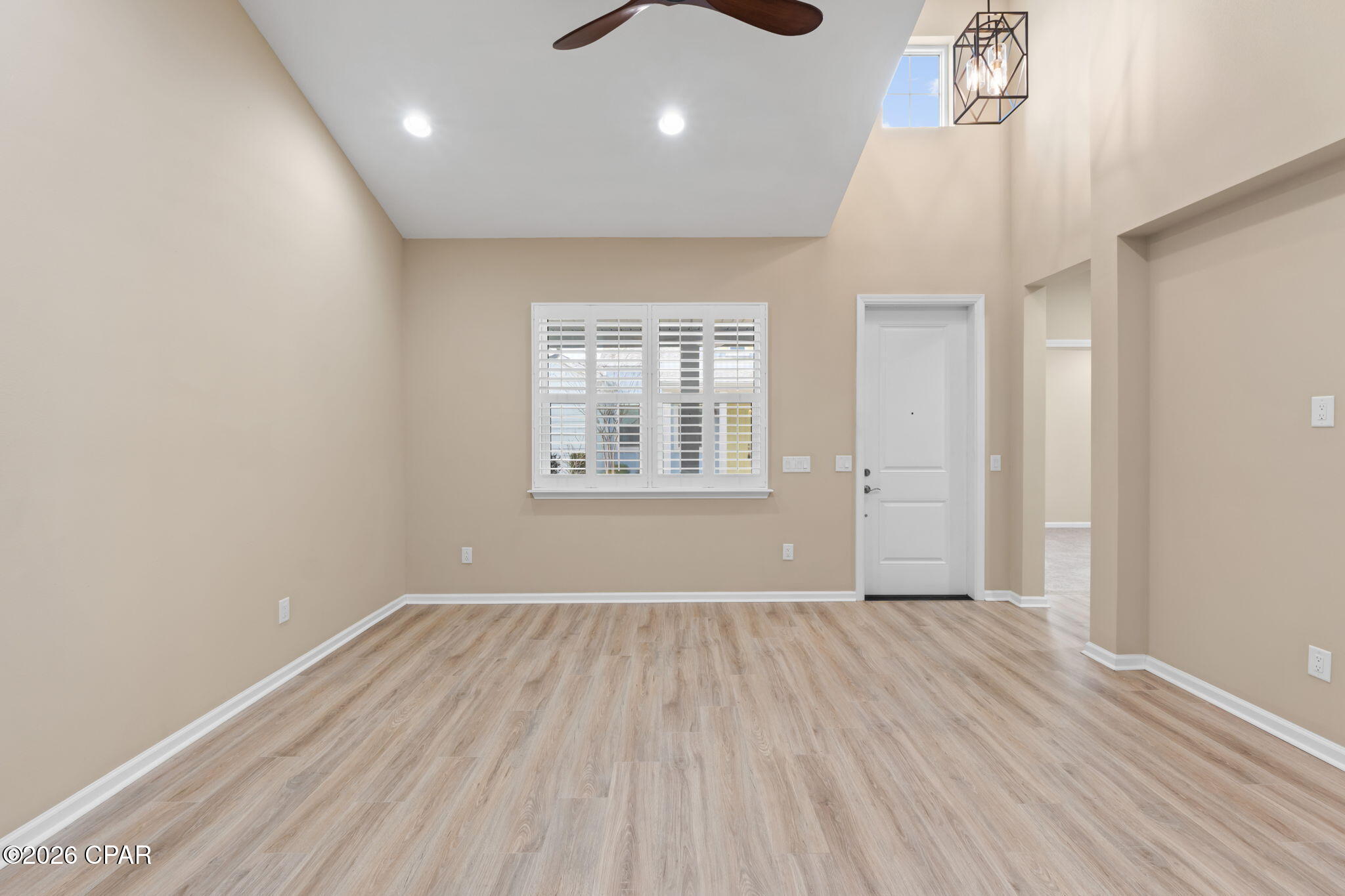 Image 6 For 8674 Tropics Avenue